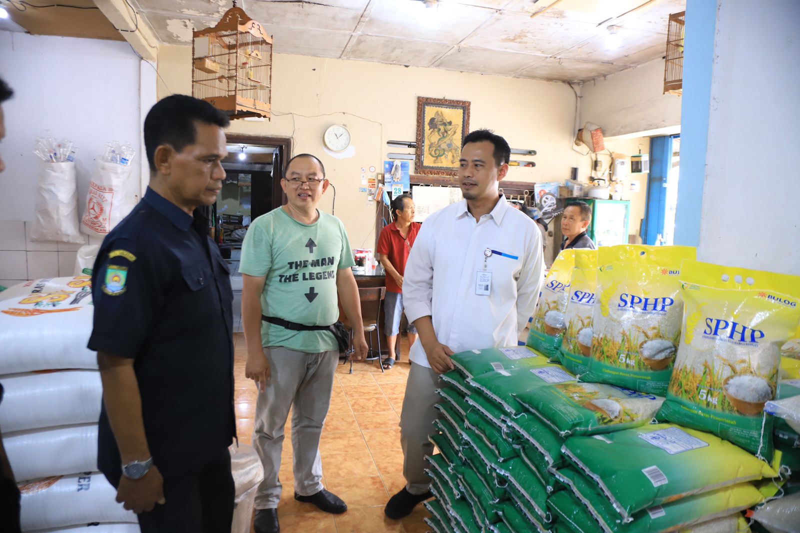 IMG-harga-beras-merangkak-naik-pemkot-tangerang-dan-bulog-gelontorkan-200-ton-beras-di-kota-tangerang