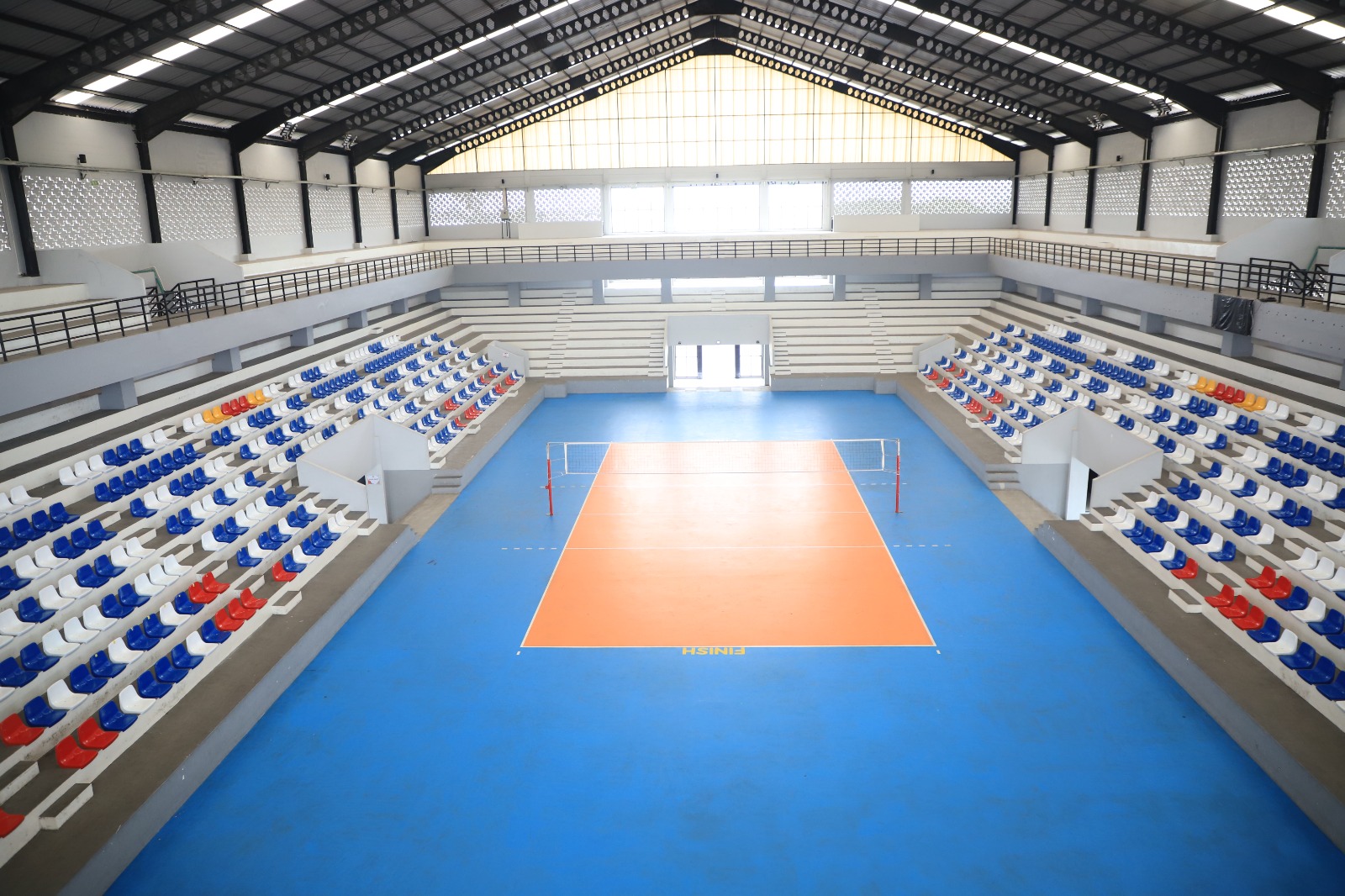 IMG-warga-kota-tangerang-bangga-punya-gor-berstandar-nasional