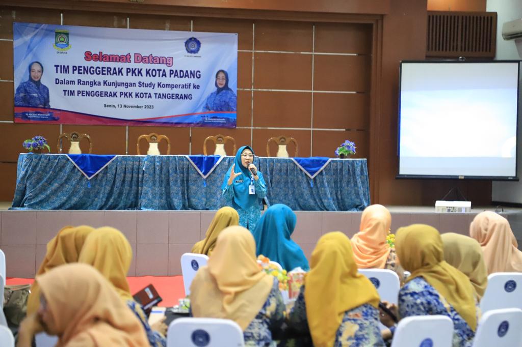 IMG-tp-pkk-kota-padang-lakukan-studi-komparatif-terkait-aplikasi-e-dasawisma-dan-up2k-di-kota-tangerang