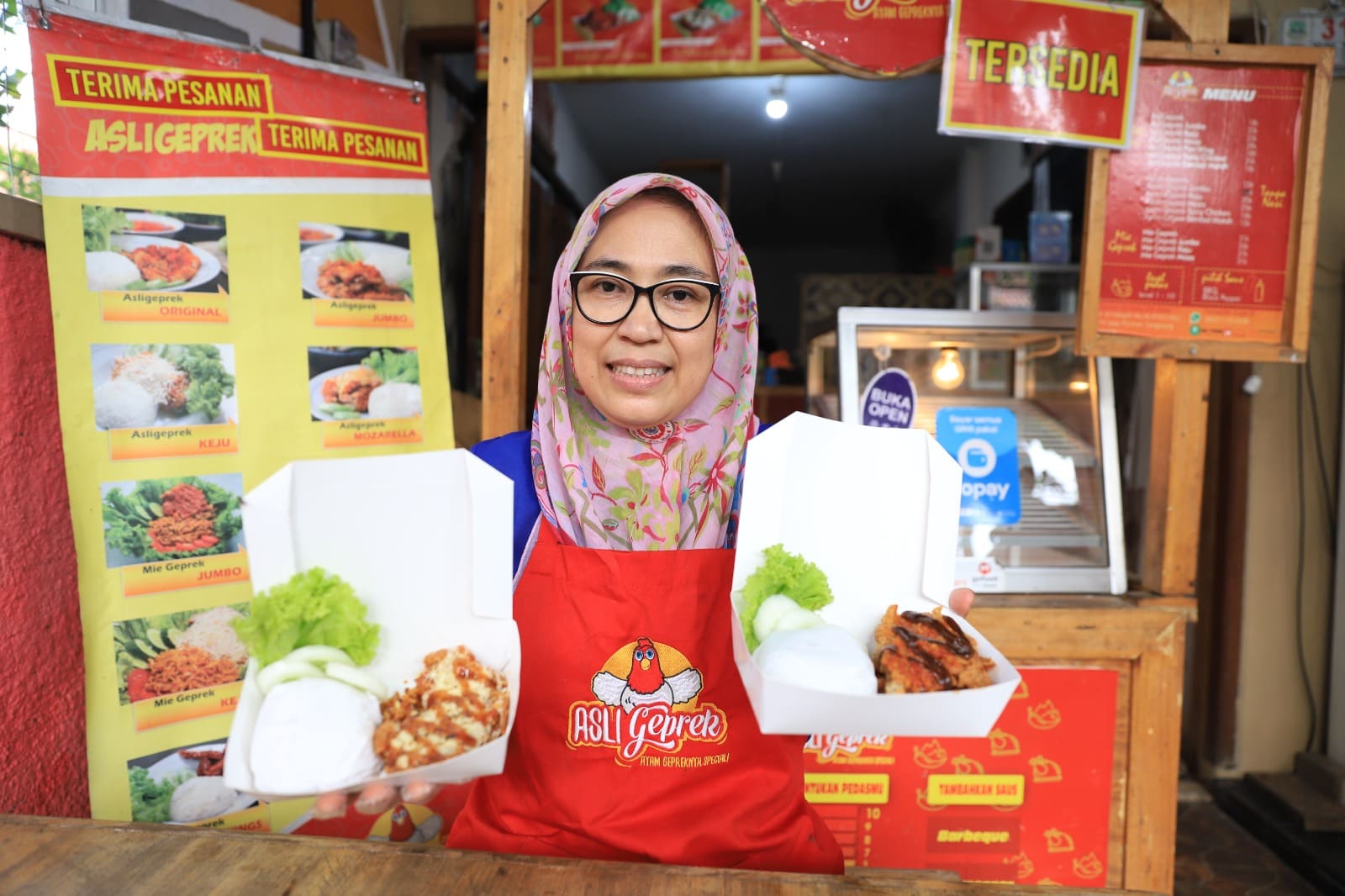 IMG-asli-geprek-paninggilan-pedas-sambalnya-pas-ukuran-ayamnya-bikin-puas