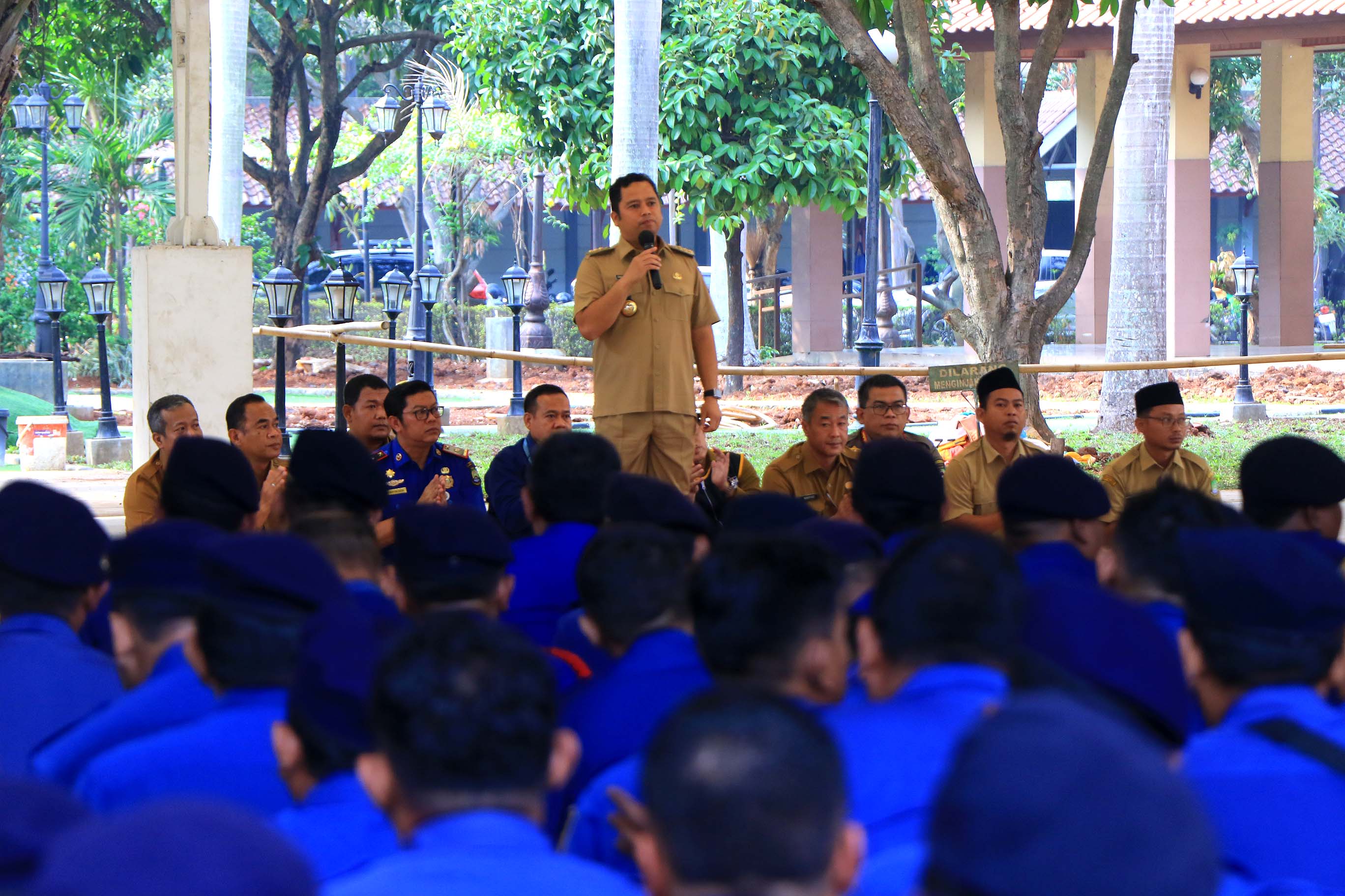 IMG-arief-apresiasi-petugas-gabungan-dan-ajak-terus-sosialisasikan-pengelolaan-sampah