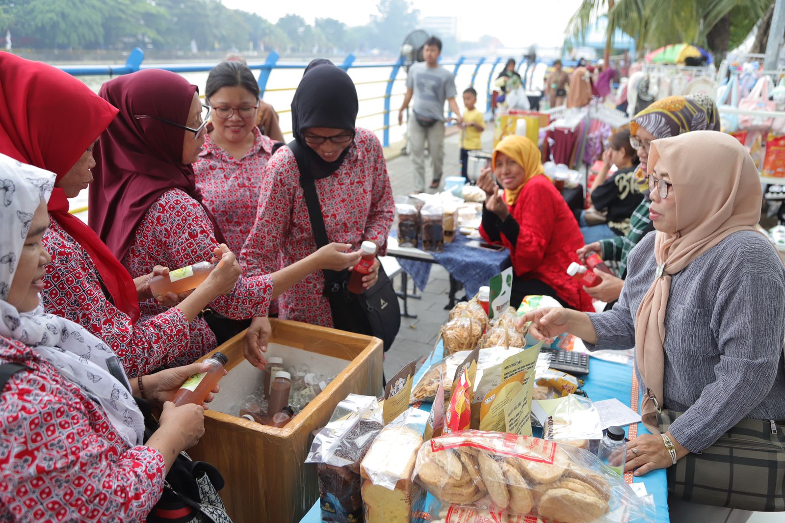 IMG-festival-cisadane-2023-berhasil-bangkitkan-perekonomian-pelaku-umkm-di-kota-tangerang