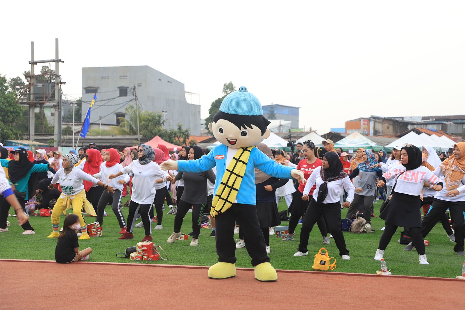 IMG-landmark-untuk-warga-kecamatan-periuk-kota-tangerang-alun-alun-periuk-berikan-suasana-baru