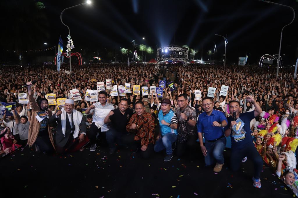 IMG-pesta-perpisahan-arief-sachrudin-culinary-day-kota-tangerang-2023-sukses-hibur-puluhan-ribu-masyarakat