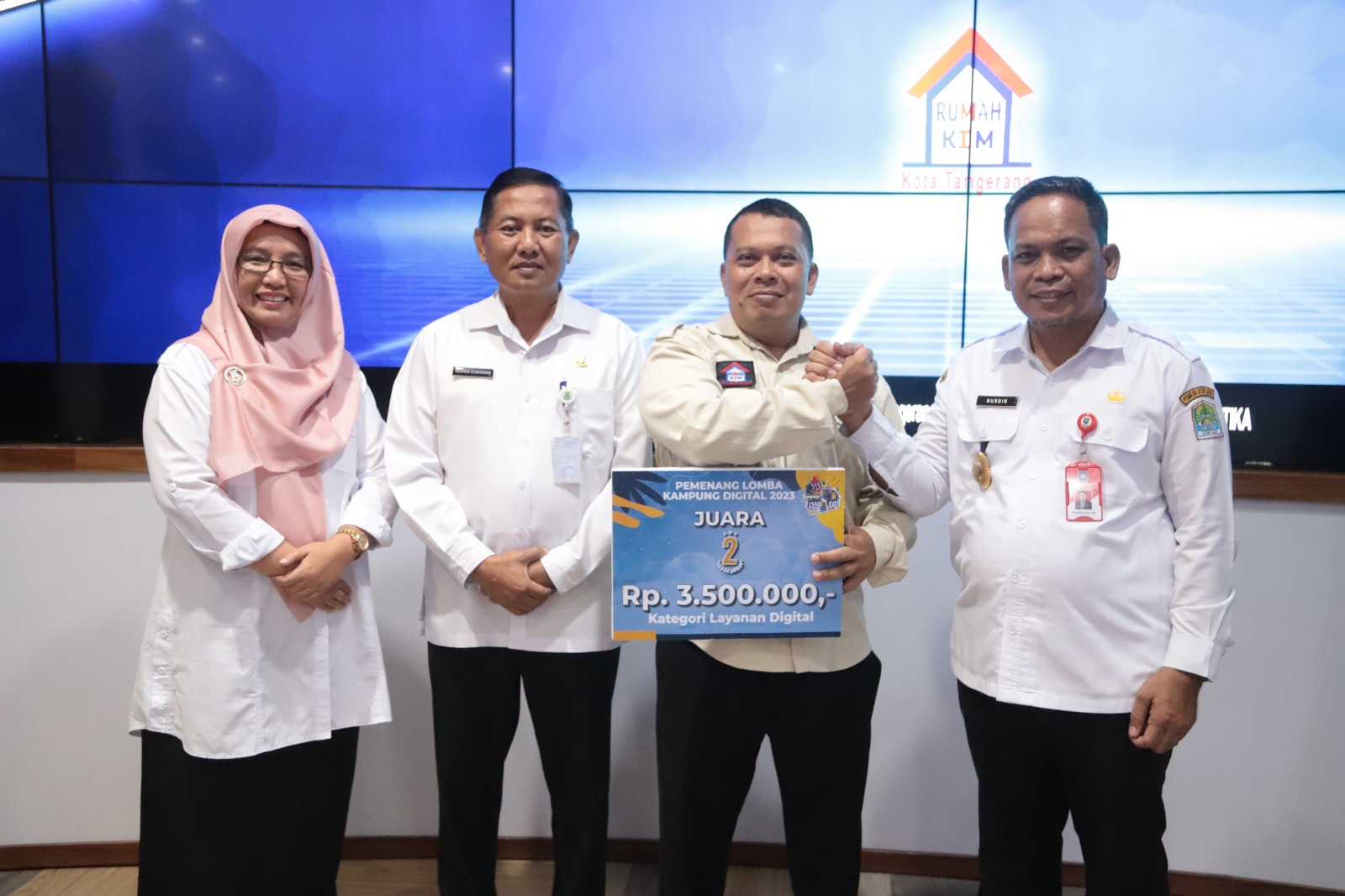 IMG-pemkot-tangerang-resmi-serahkan-penghargaan-pemenang-lomba-kampung-digital-2023