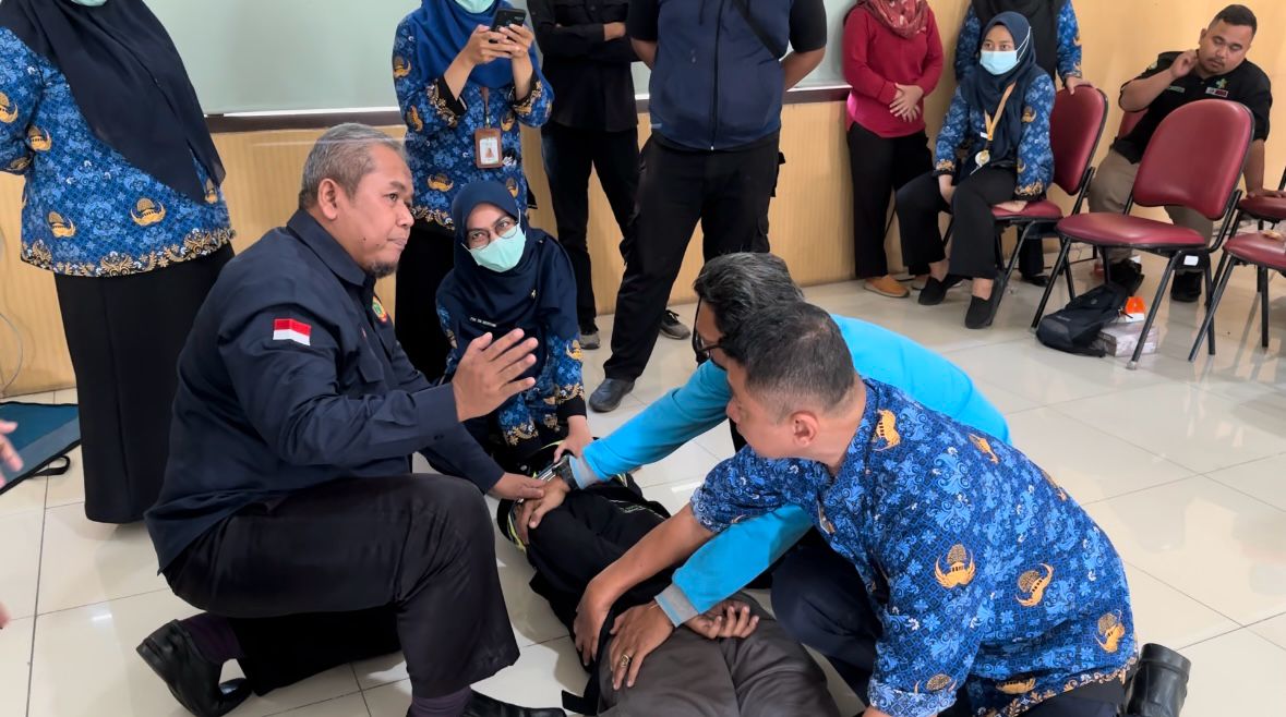 IMG-dinkes-kota-tangerang-gelar-workshop-untuk-petugas-ambulans-tingkatkan-kualitas-pelayanan