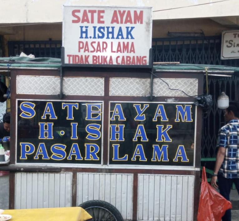 sate-legendaris-haji-ishak-pasar-lama-kota-tangerang-habiskan-600-porsi-setiap-hari