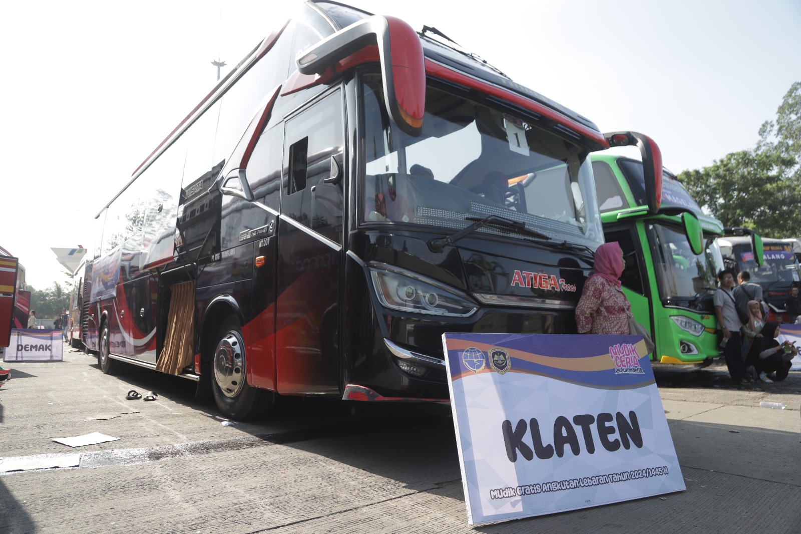 IMG-pemkot-tangerang-lepas-ribuan-pemudik-gratis-di-terminal-poris-plawad