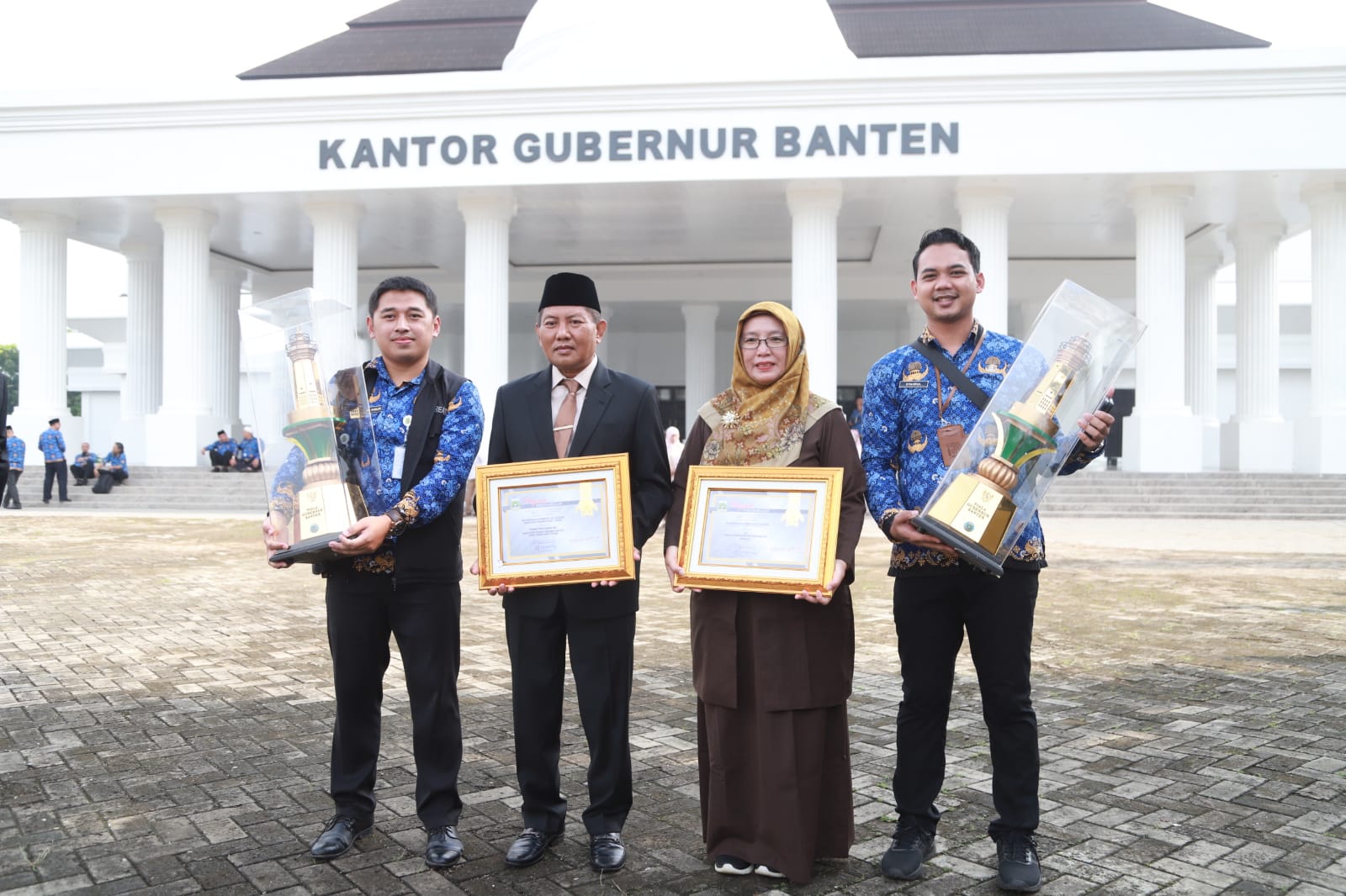 IMG-dinas-kominfo-kota-tangerang-juara-i-kompetisi-inovasi-pelayanan-publik-banten-2023