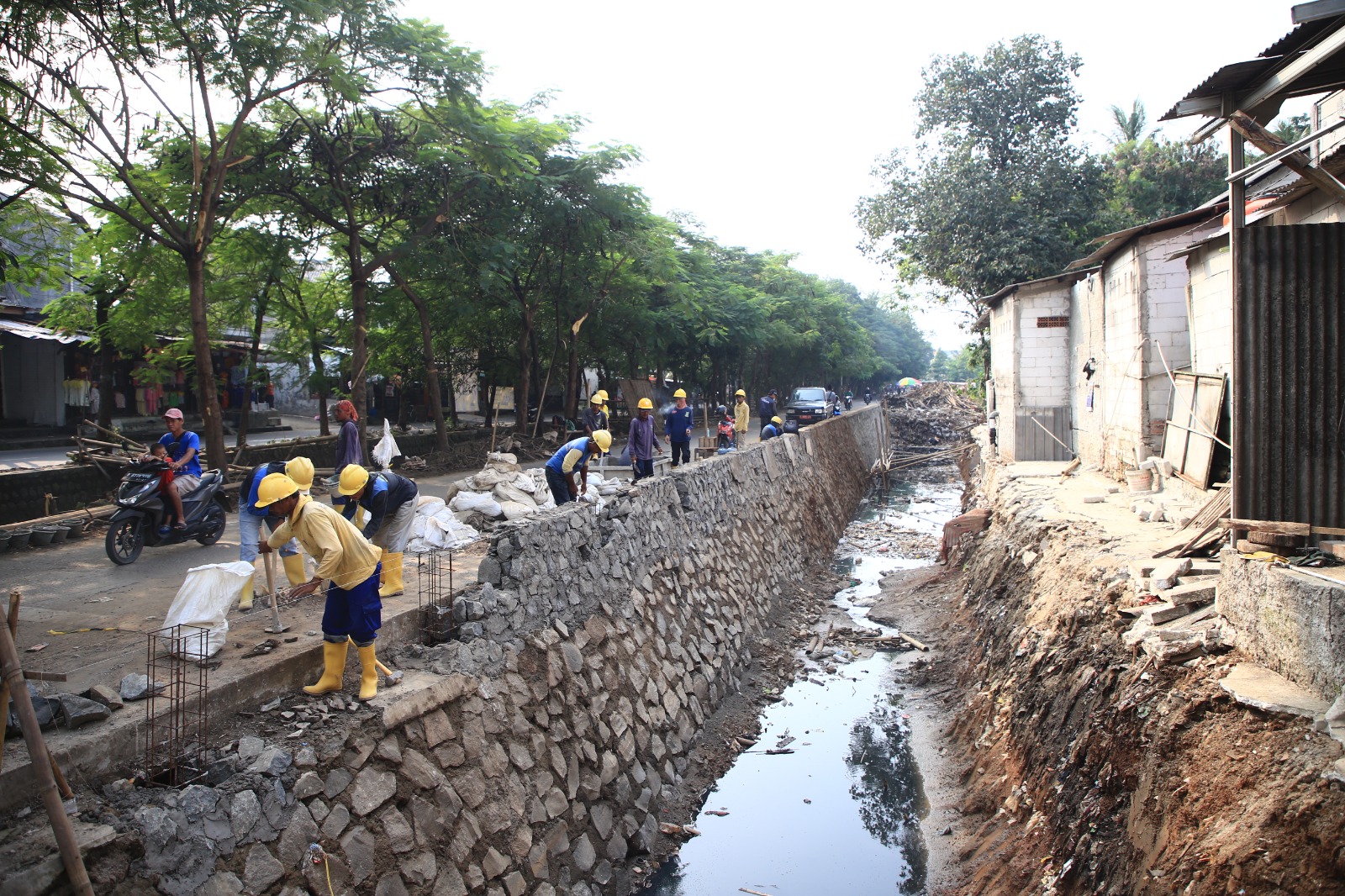 update-penertiban-pasar-sipon-pemkot-tangerang-terus-percepat-normalisasi-drainase