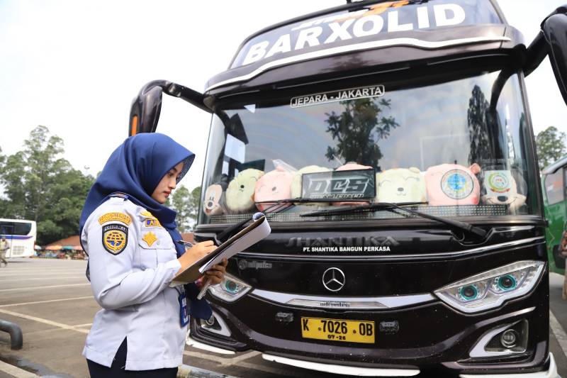 IMG-dishub-kota-tangerang-gencar-lakukan-inspeksi-po-bus-untuk-jaga-kelayakan-angkutan