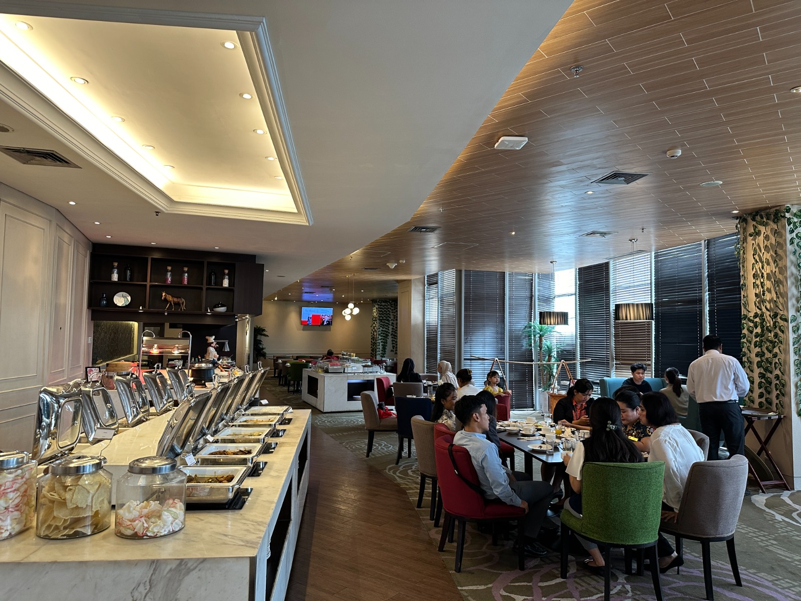 IMG-swiss-belhotel-airport-kota-tangerang-hadirkan-promo-weekend-brunch-sajikan-kehangatan-spesial-akhir-pekan