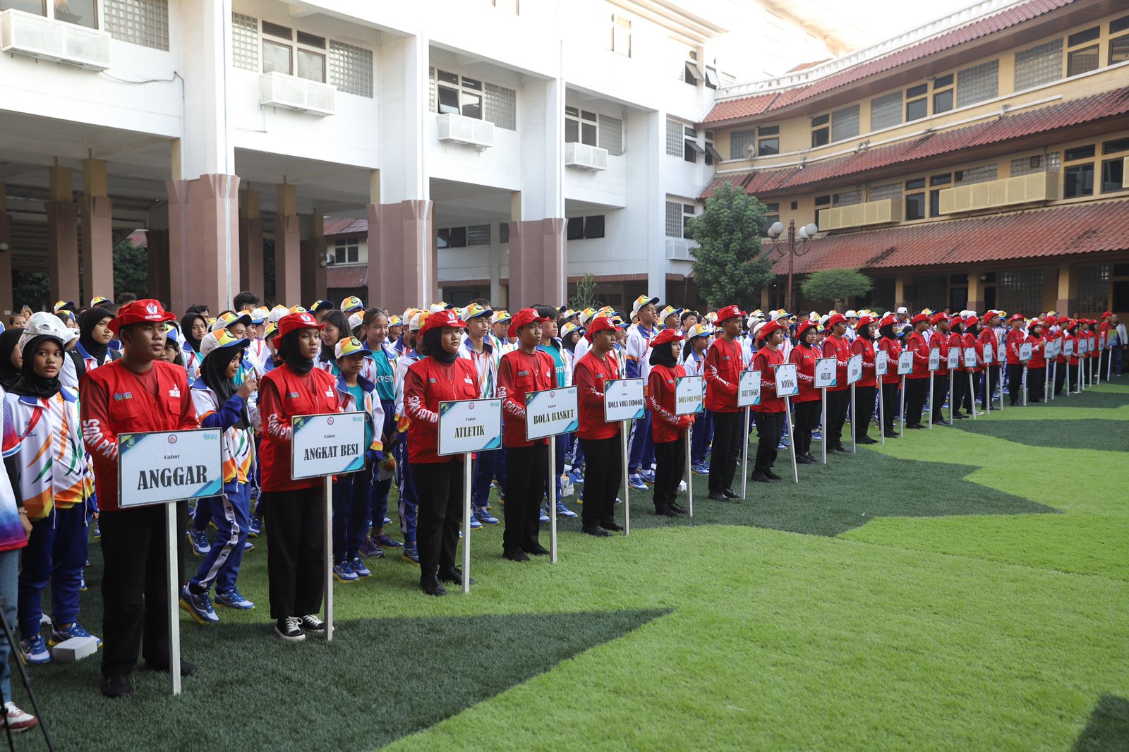 IMG-target-juara-umum-pemkot-tangerang-lepas-kontingen-untuk-bertanding-di-popda-xi-banten