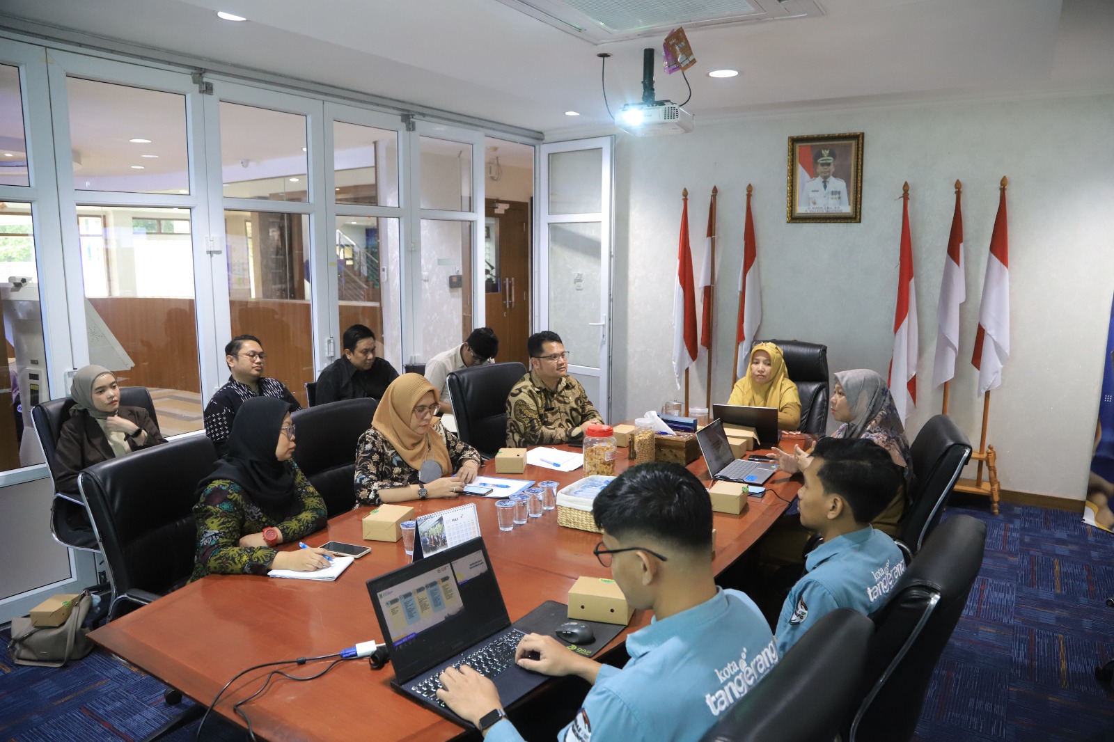 IMG-diskominfo-kota-tangerang-terima-kunjungan-kerja-dinas-ciptabintar-kota-bandung-terkait-optimalisasi-simpul-jaringan