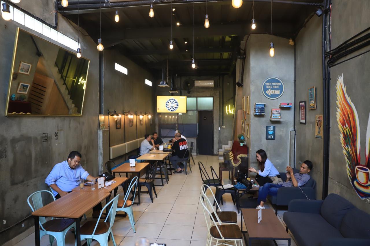 IMG-9-grams-coffee-hadirkan-tempat-ngopi-nyaman-dengan-konsep-industrial-di-kota-tangerang