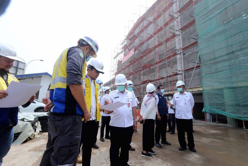 IMG-progres-revitalisasi-pasar-anyar-kota-tangerang-capai-40-persen