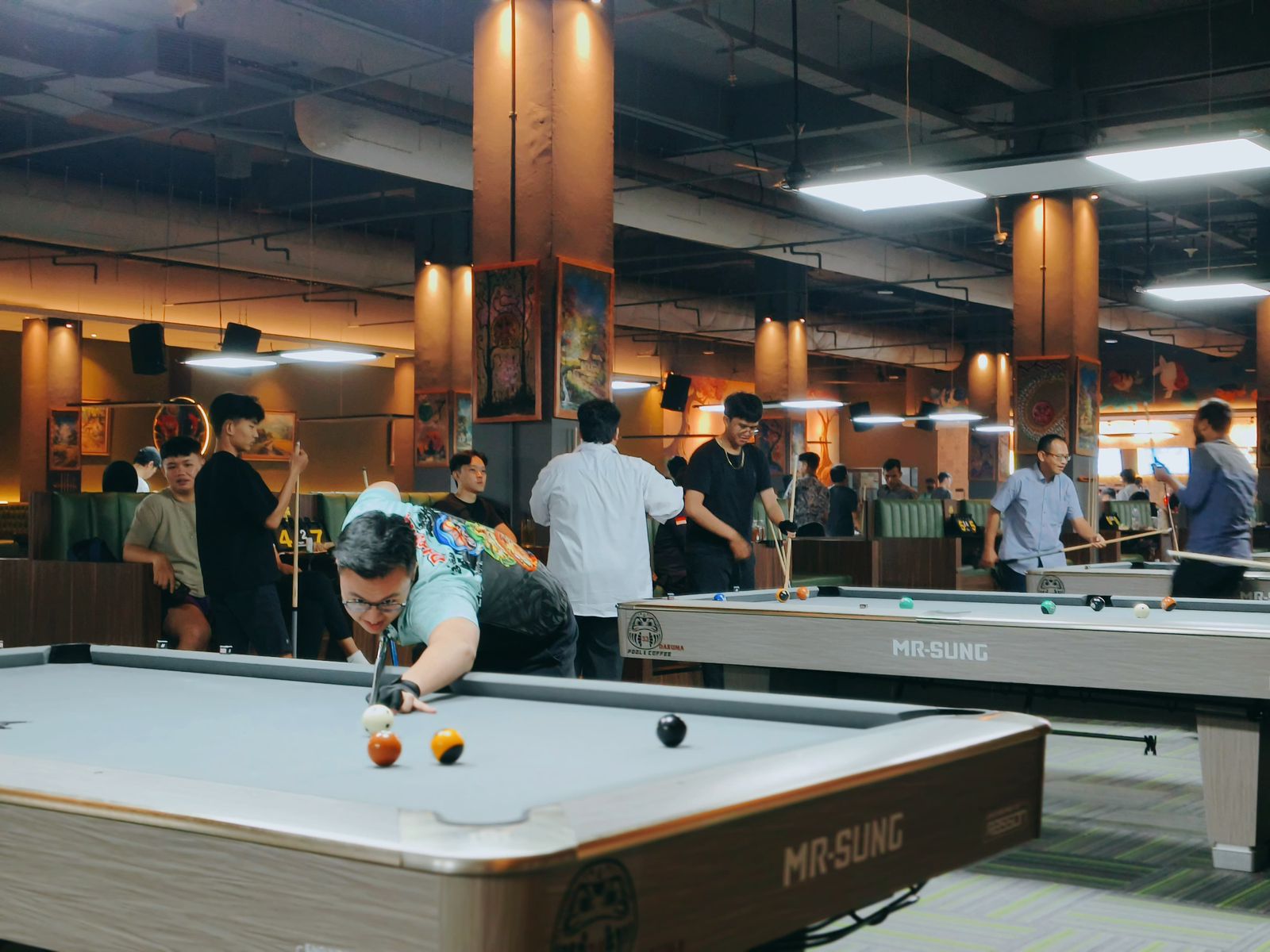 IMG-daruma-metropolis-town-square-kota-tangerang-jadi-tempat-billiard-terbesar-di-indonesia