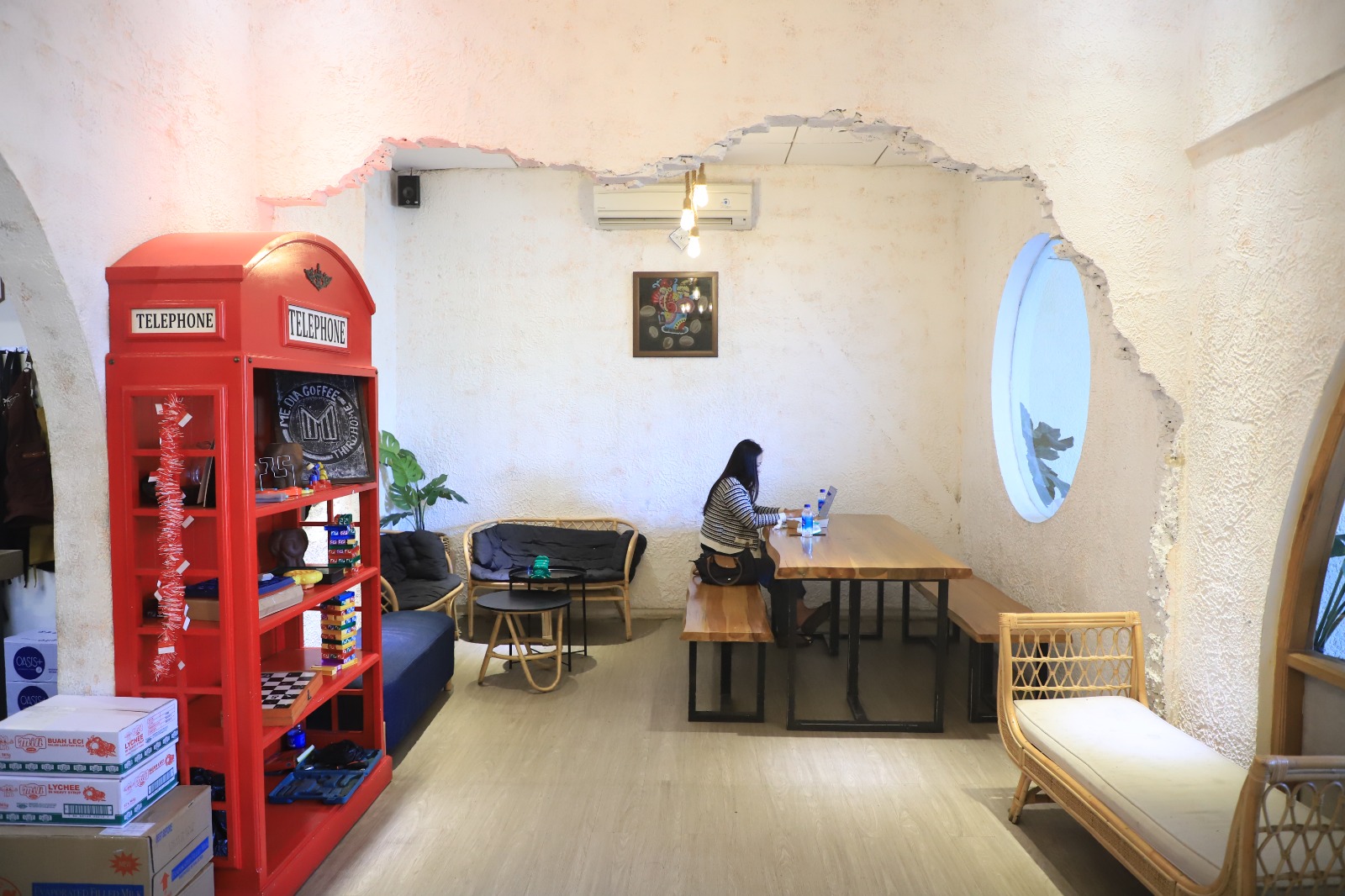 IMG-rekomendasi-tempat-ngopi-dengan-nuansa-rumah-nenek-di-kota-tangerang