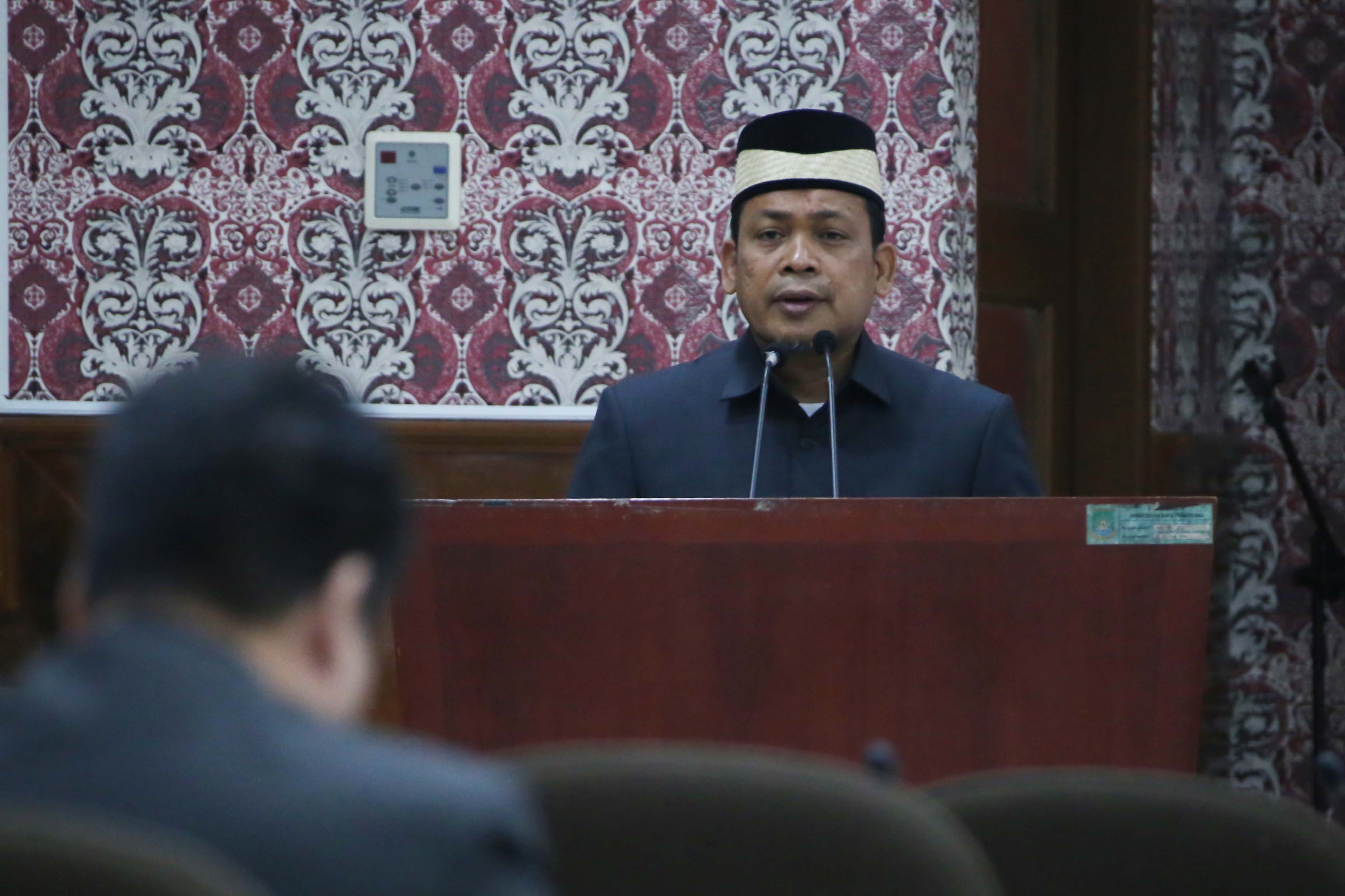 IMG-dr-nurdin-sampaikan-raperda-apbd-2025-urusan-pendidikan-masih-jadi-prioritas
