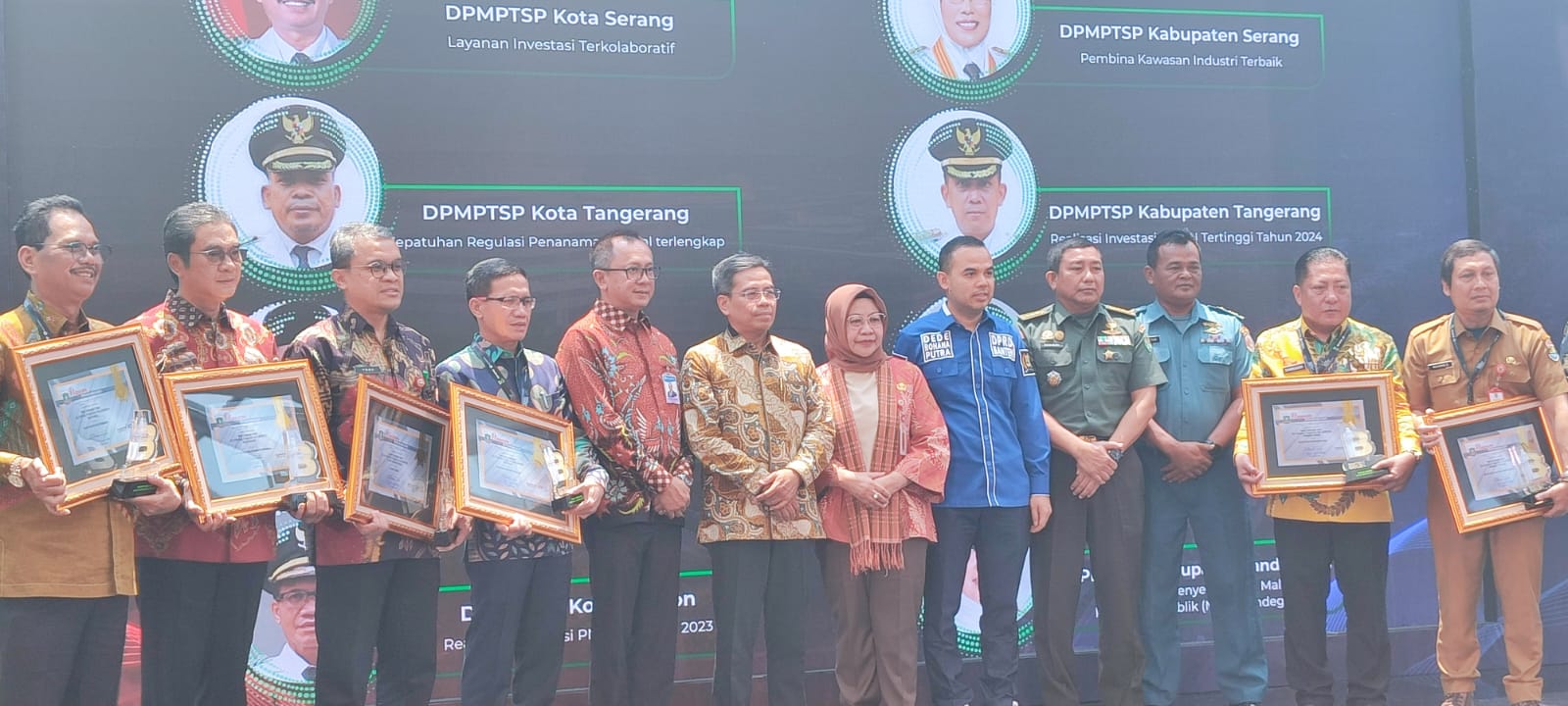 IMG-pemkot-tangerang-raih-penghargaan-kepatuhan-regulasi-penanaman-modal-terlengkap-di-provinsi-banten