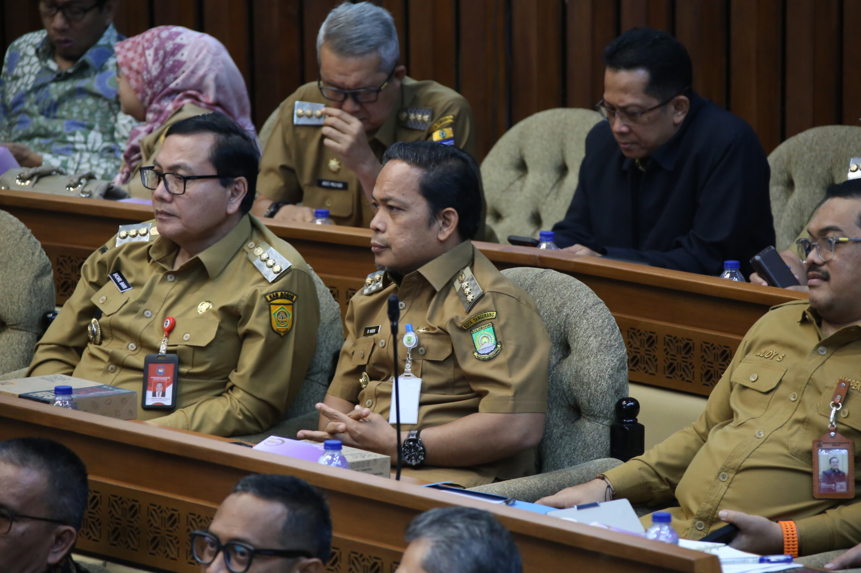 IMG-hadiri-raker-komisi-ii-dpr-ri-pemkot-tangerang-siap-wujudkan-pilkada-aman-dan-kondusif