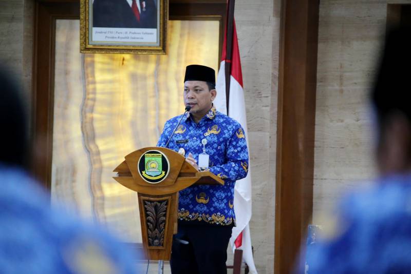 IMG-pastikan-sarana-prasarana-aman-rakor-dan-sosialisasi-desk-pilkada-kota-tangerang-digelar