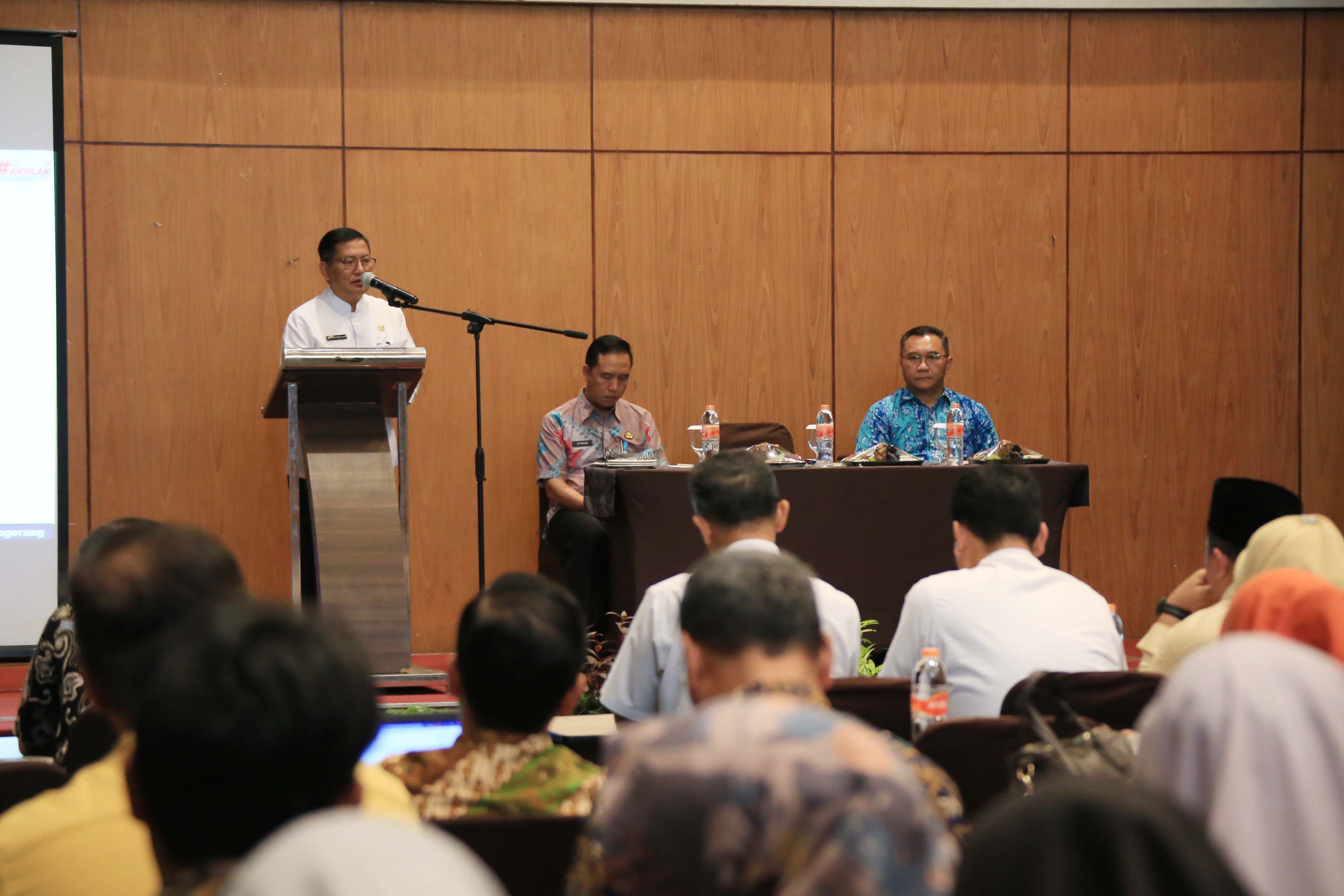 IMG-tutup-kegiatan-pengawasan-2024-sekda-wujudkan-tata-kelola-pemerintahan-dan-pelayanan-publik-semakin-baik