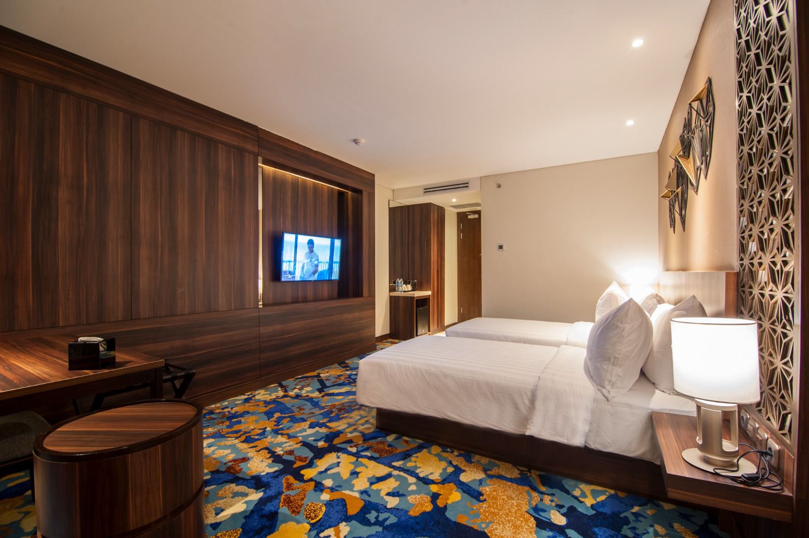 IMG-yuk-rayakan-tahun-baru-dengan-carnival-party-di-grand-soll-marina-hotel-tangerang