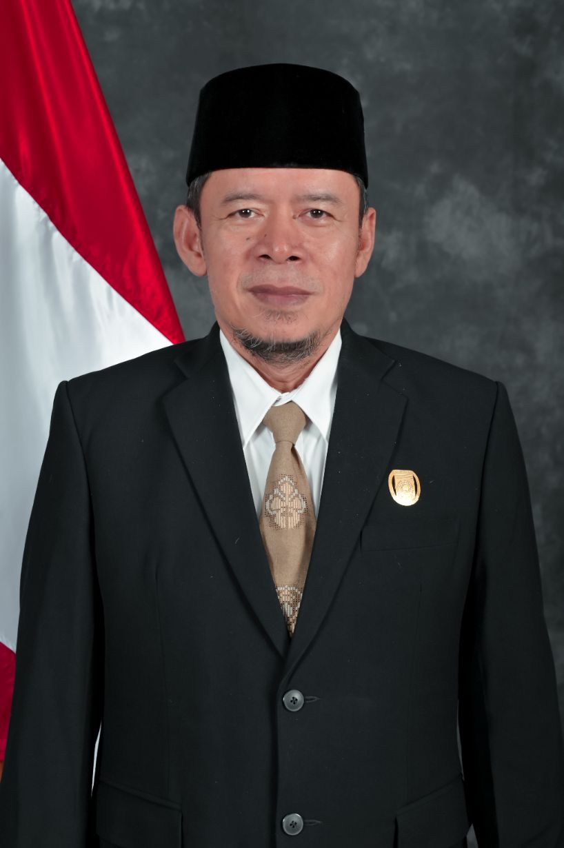 IMG-dprd-kota-tangerang-dukung-pembangunan-alun-alun-ciledug-dan-perbanyak-rth
