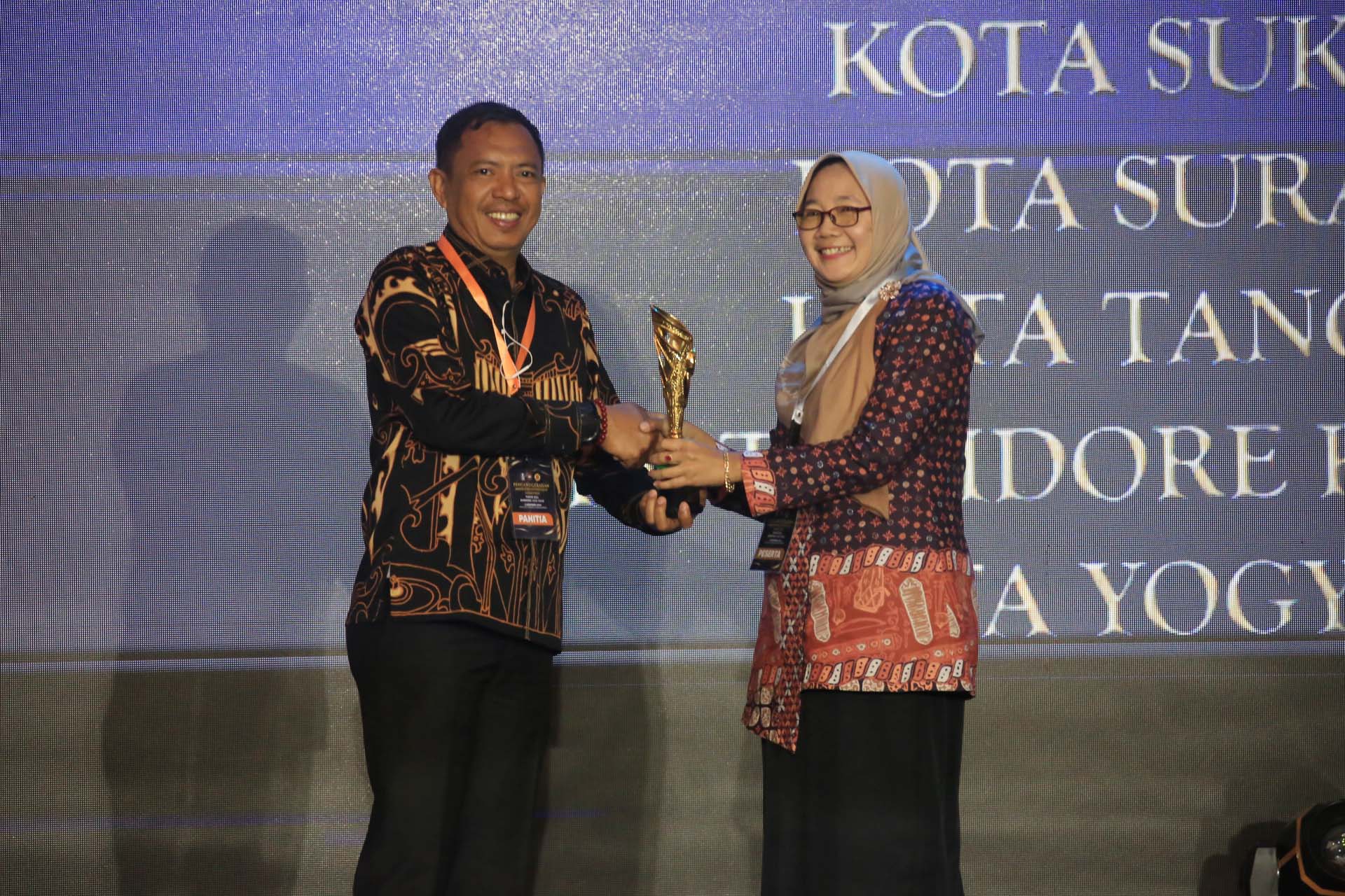 IMG-akhir-tahun-kemendagri-nobatkan-pemkot-tangerang-kota-sangat-inovatif