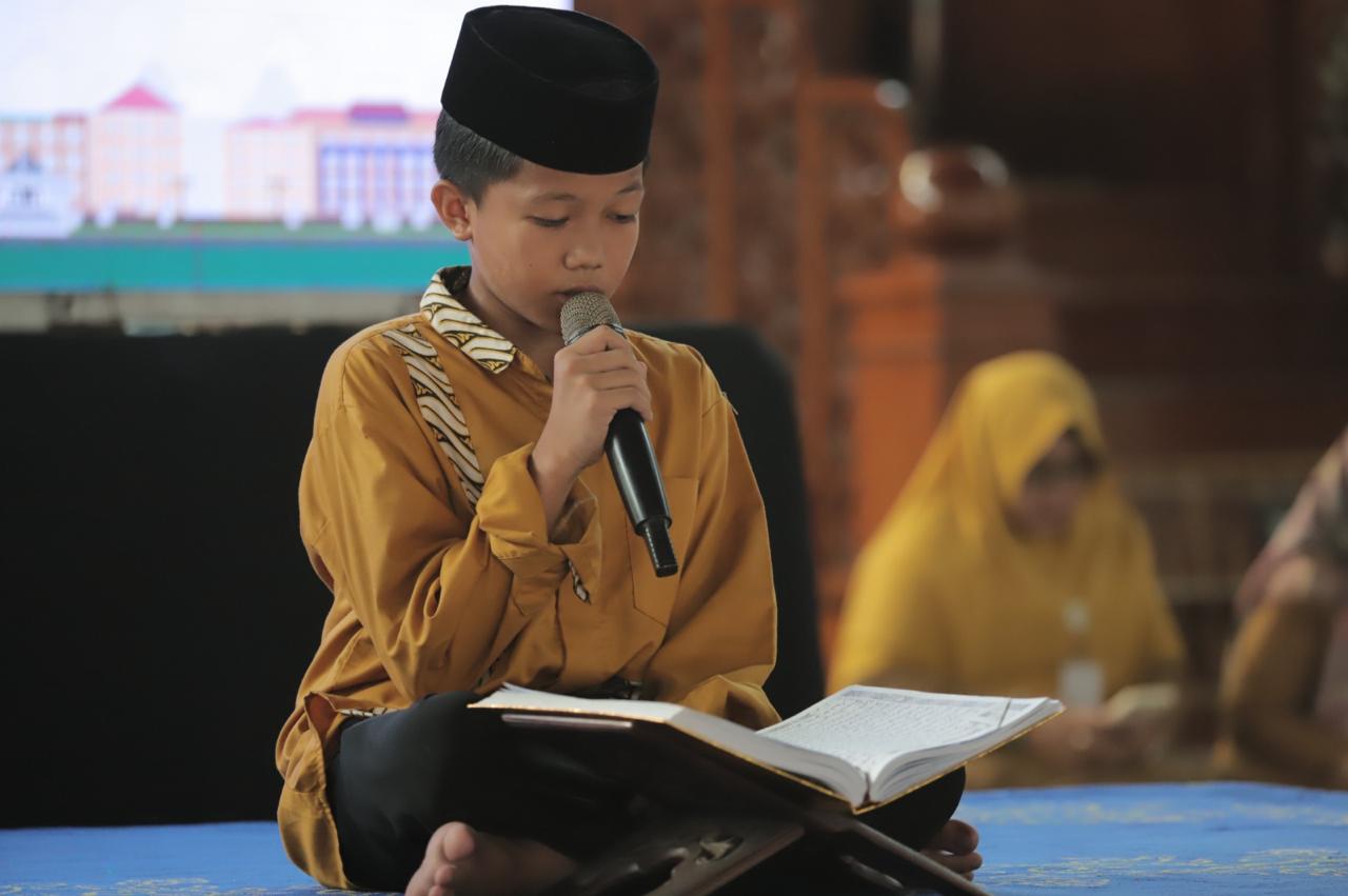 IMG-program-pelajar-tangerang-mengaji-berjalan-sukses-cetak-10-522-tahfiz-qur-an-di-tahun-2024
