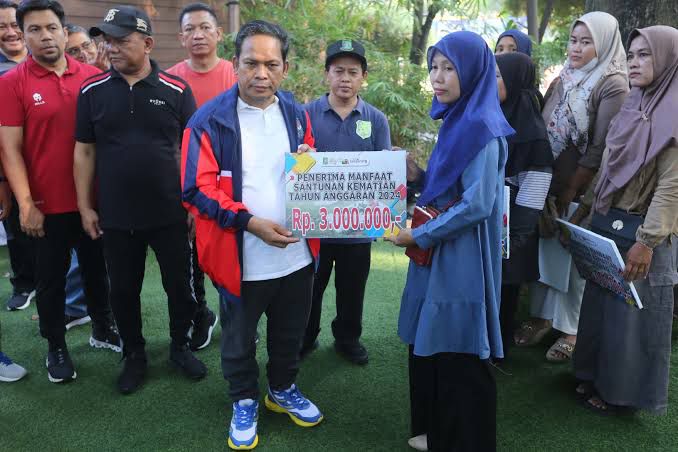 IMG-perlindungan-jaminan-sosial-dinsos-kota-tangerang-salurkan-232-santunan-kematian-sepanjang-2024