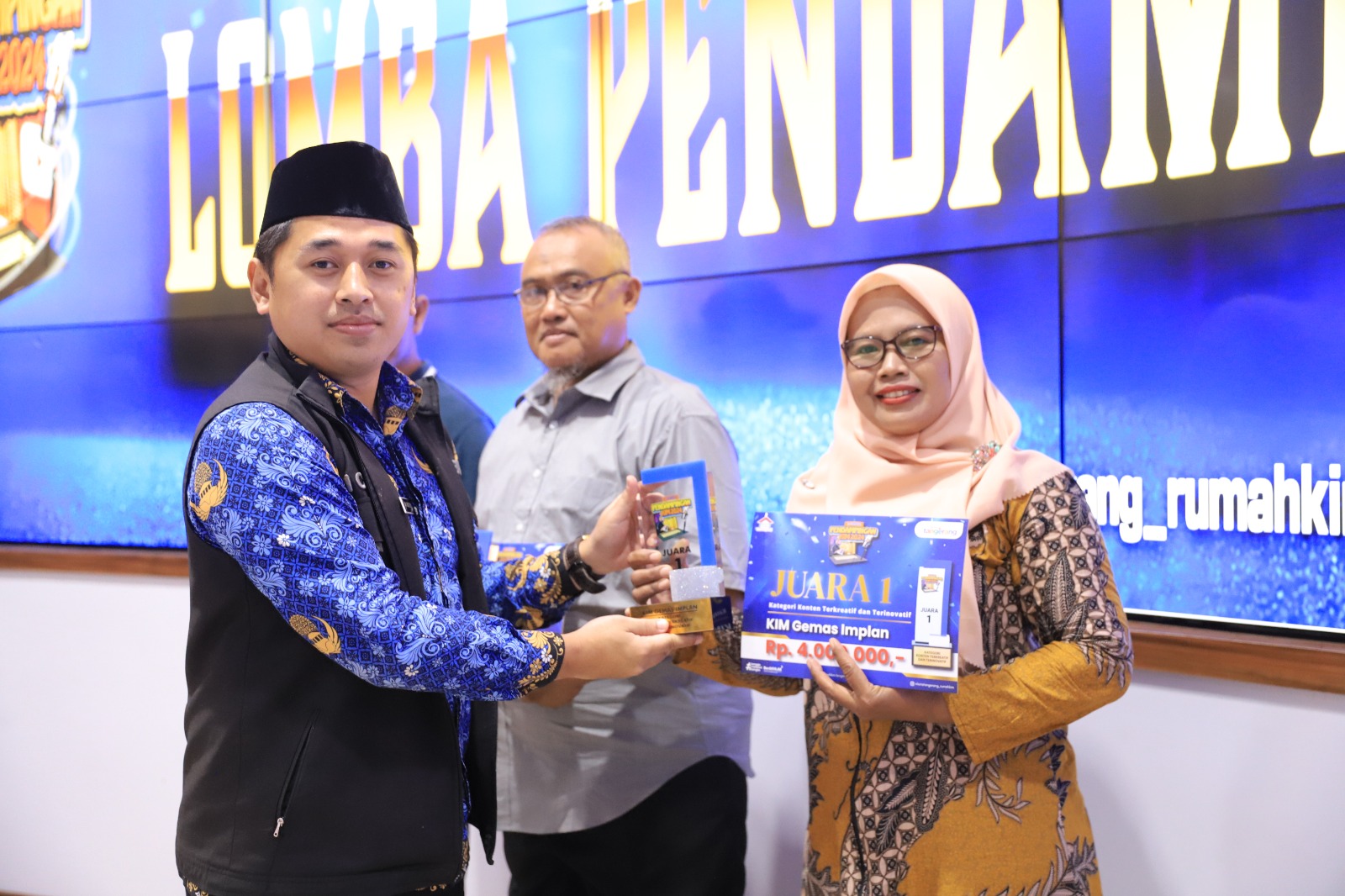 IMG-pemkot-tangerang-sukses-gelar-penganugerahan-pendampingan-kim-tahun-2024
