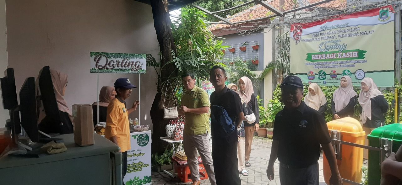 IMG-bank-sampah-darling-ciledug-jadi-rujukan-pengolahan-sampah-pemkot-palembang
