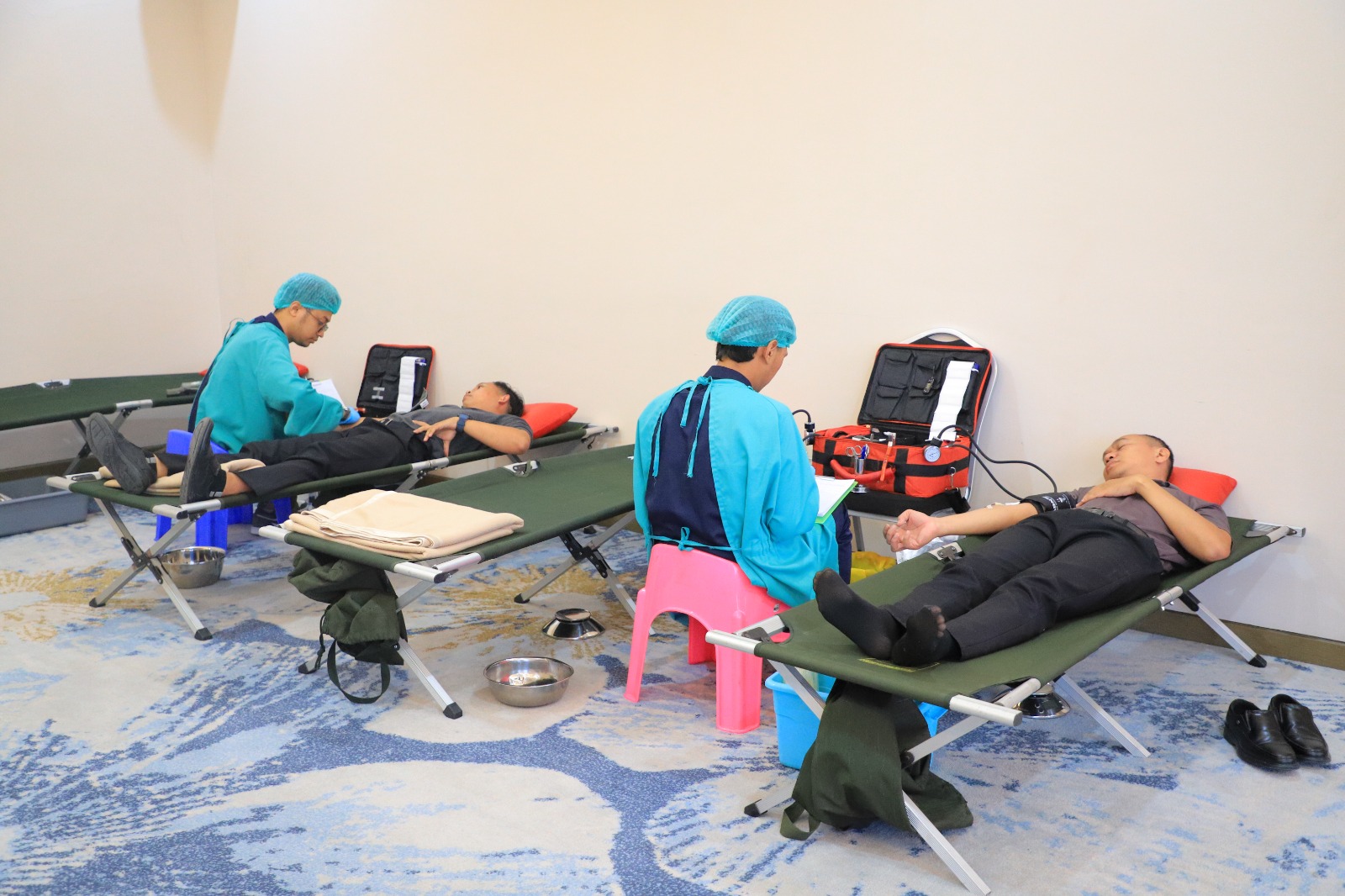 IMG-bentuk-kepedulian-sosial-howard-johnson-by-wyndham-tangerang-gandeng-pmi-gelar-donor-darah