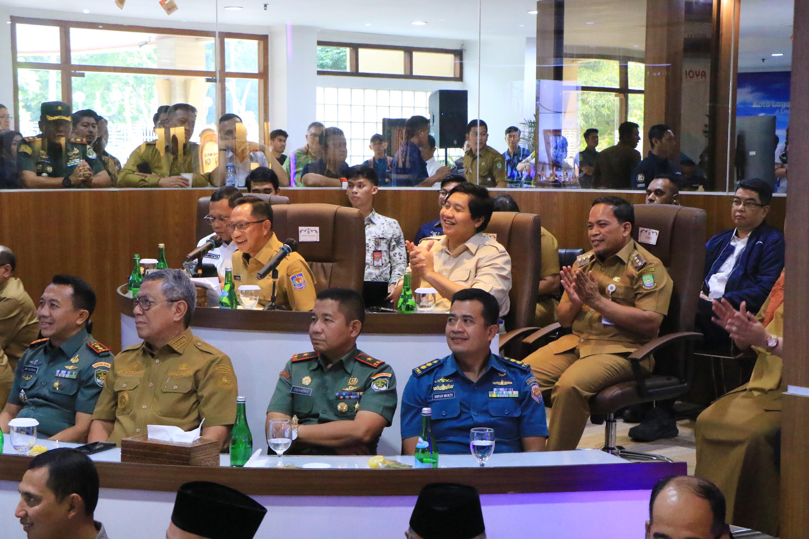 IMG-pbg-di-kota-tangerang-bisa-kurang-dari-1-jam-menteri-pkp-dan-mendagri-sejarah-baru-pelayanan-publik-di-indonesia
