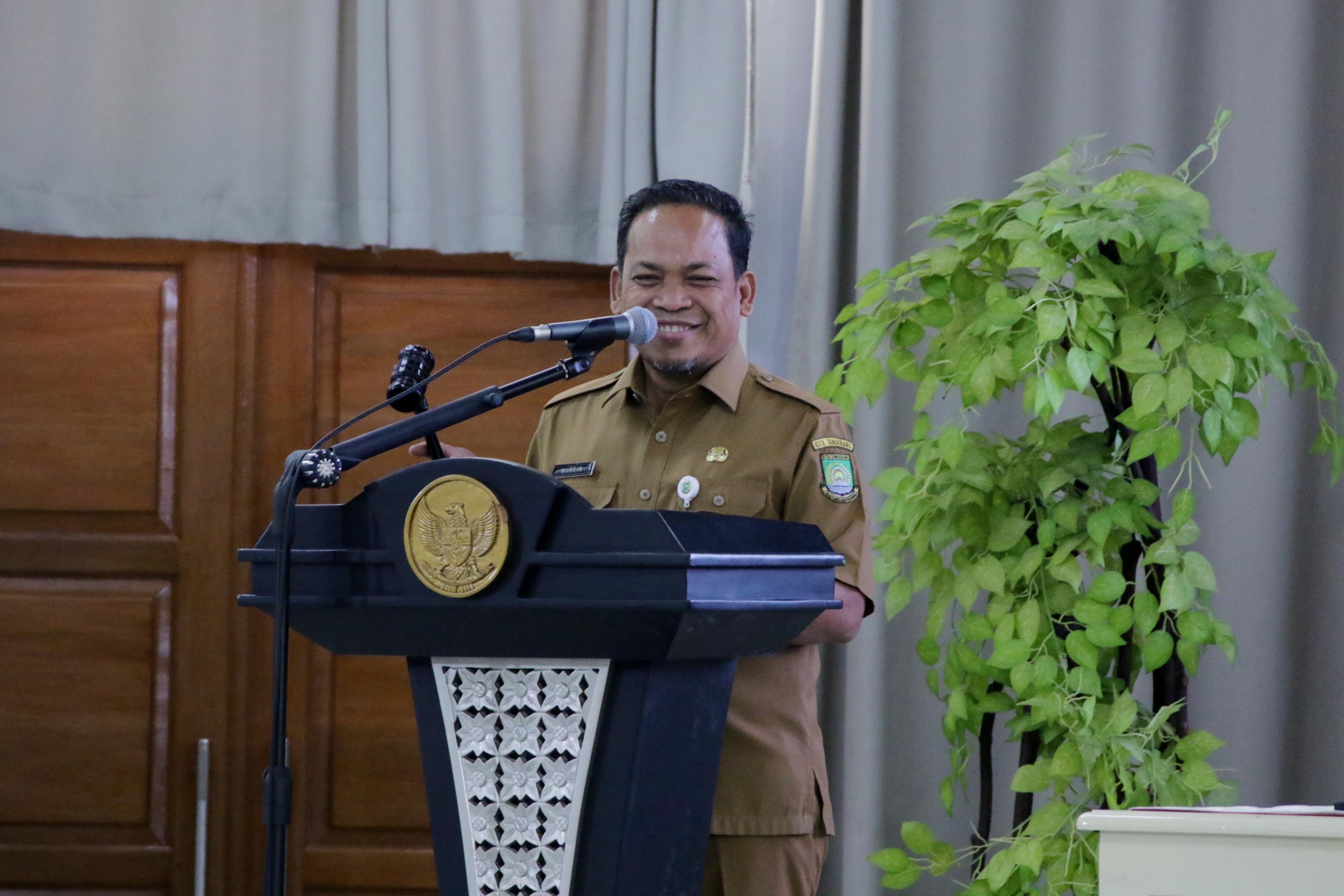 IMG-dr-nurdin-dorong-literasi-menulis-untuk-pendidikan-berkualitas