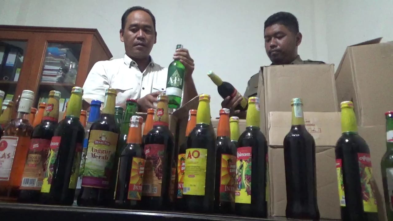IMG-tramtib-kecamatan-ciledug-tingkatkan-pengawasan-peredaran-miras-di-kota-tangerang-jelang-ramadan