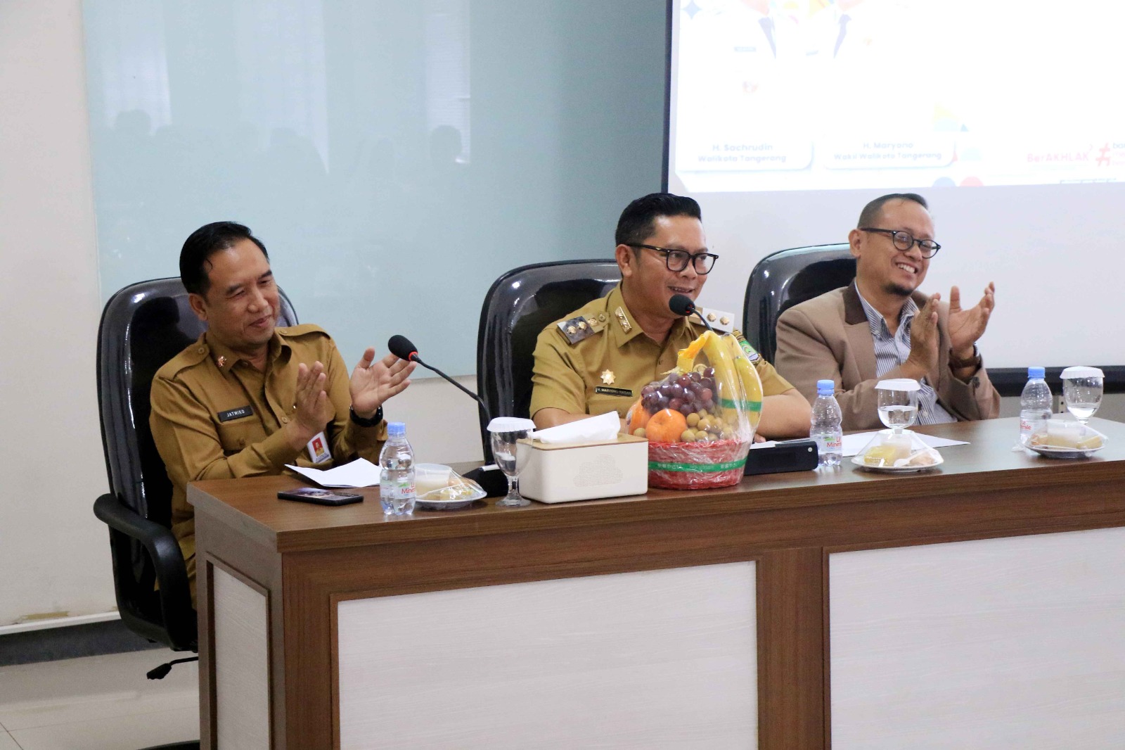 IMG-ini-pesan-wakil-wali-kota-pada-penutupan-pelatihan