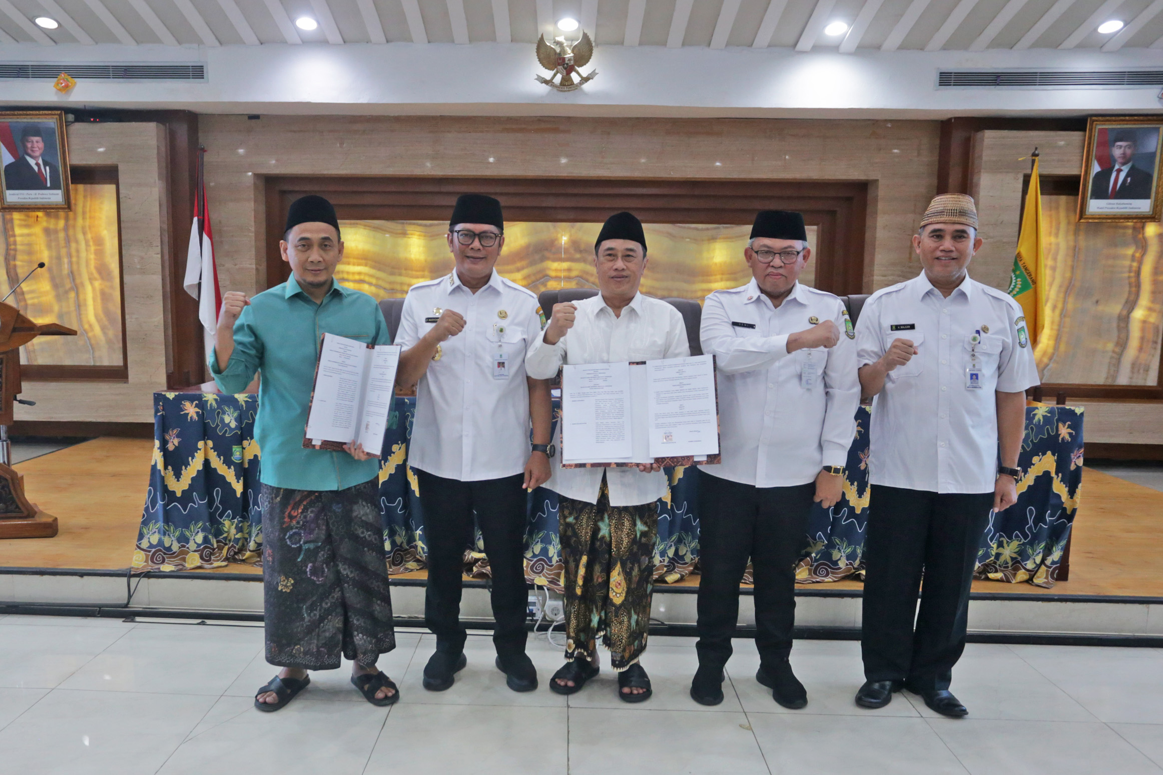 IMG-wujudkan-gampang-sekolah-pemkot-tangerang-serahkan-hibah-kepada-lembaga-pendidikan-islam