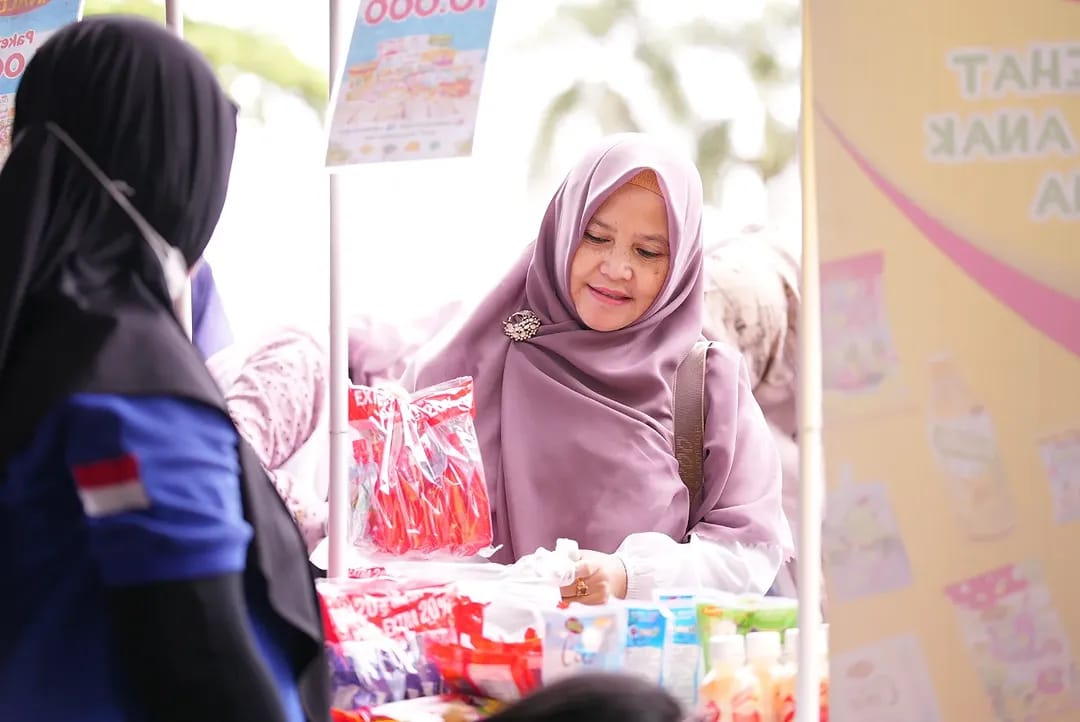 IMG-dapat-sembako-murah-warga-akui-gerakan-pangan-murah-sangat-membantu