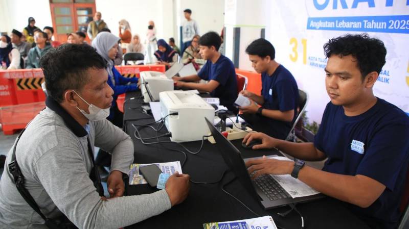 IMG-posko-validasi-tiket-mudik-gratis-dishub-kota-tangerang-telah-layani-2-232-calon-pemudik-di-hari-keempat