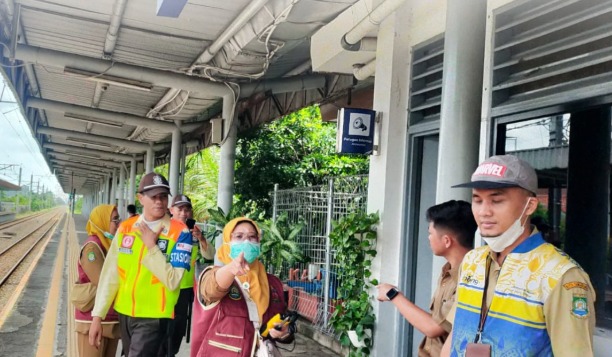 IMG-dinkes-kota-tangerang-lakukan-inpeksi-kesehatan-lingkungan-di-fasilitas-umum