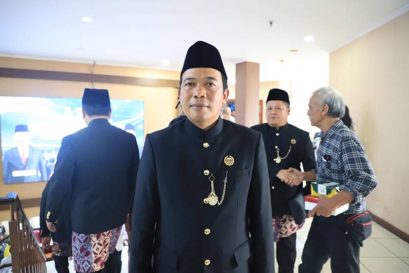 IMG-dprd-kota-tangerang-tekankan-pentingnya-optimalisasi-pelayanan-publik-pascalibur-idulfitri