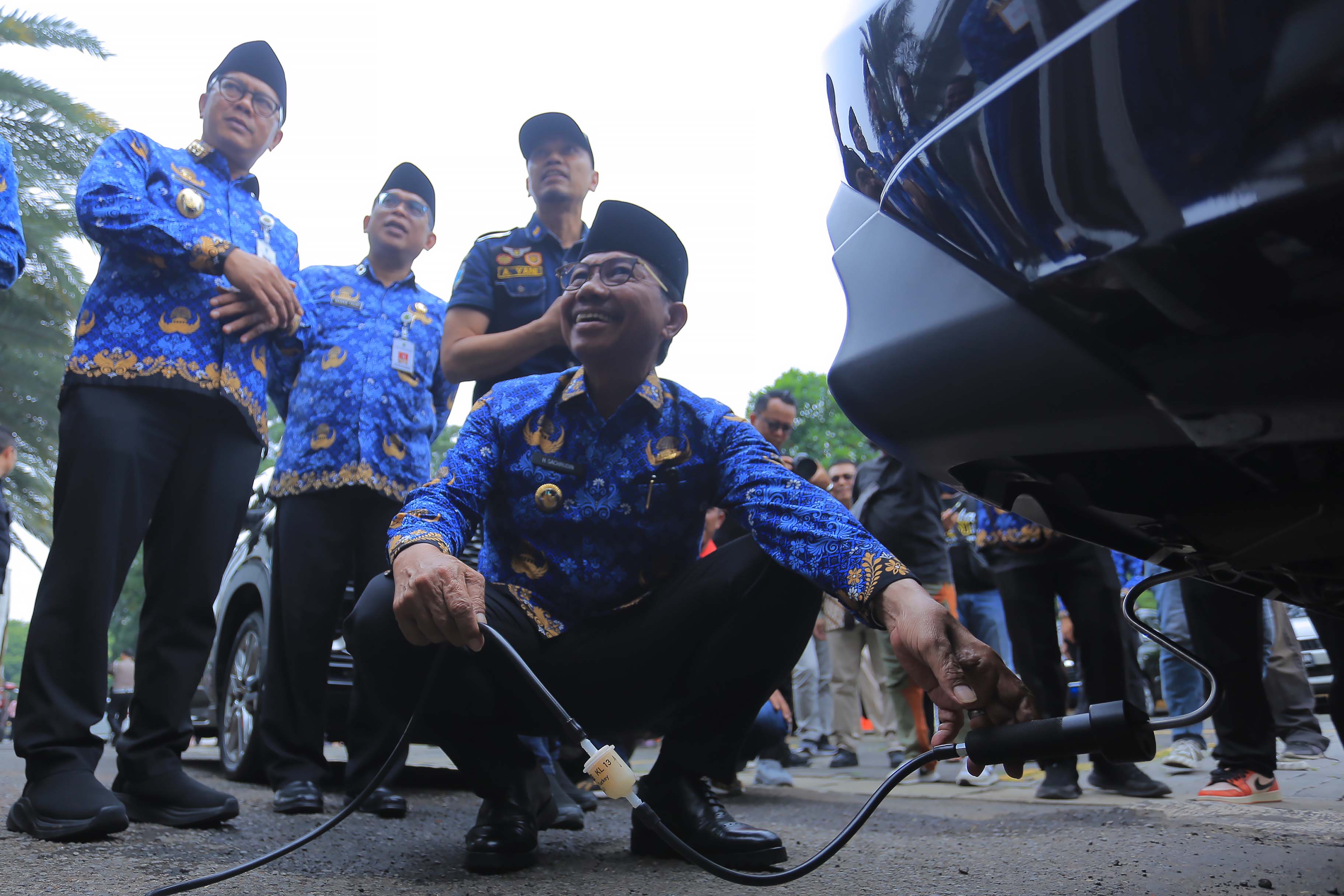 IMG-pemkot-jalin-kerja-sama-dengan-tangcity-mall-kendaraan-lolos-uji-emisi-dapat-parkir-khusus