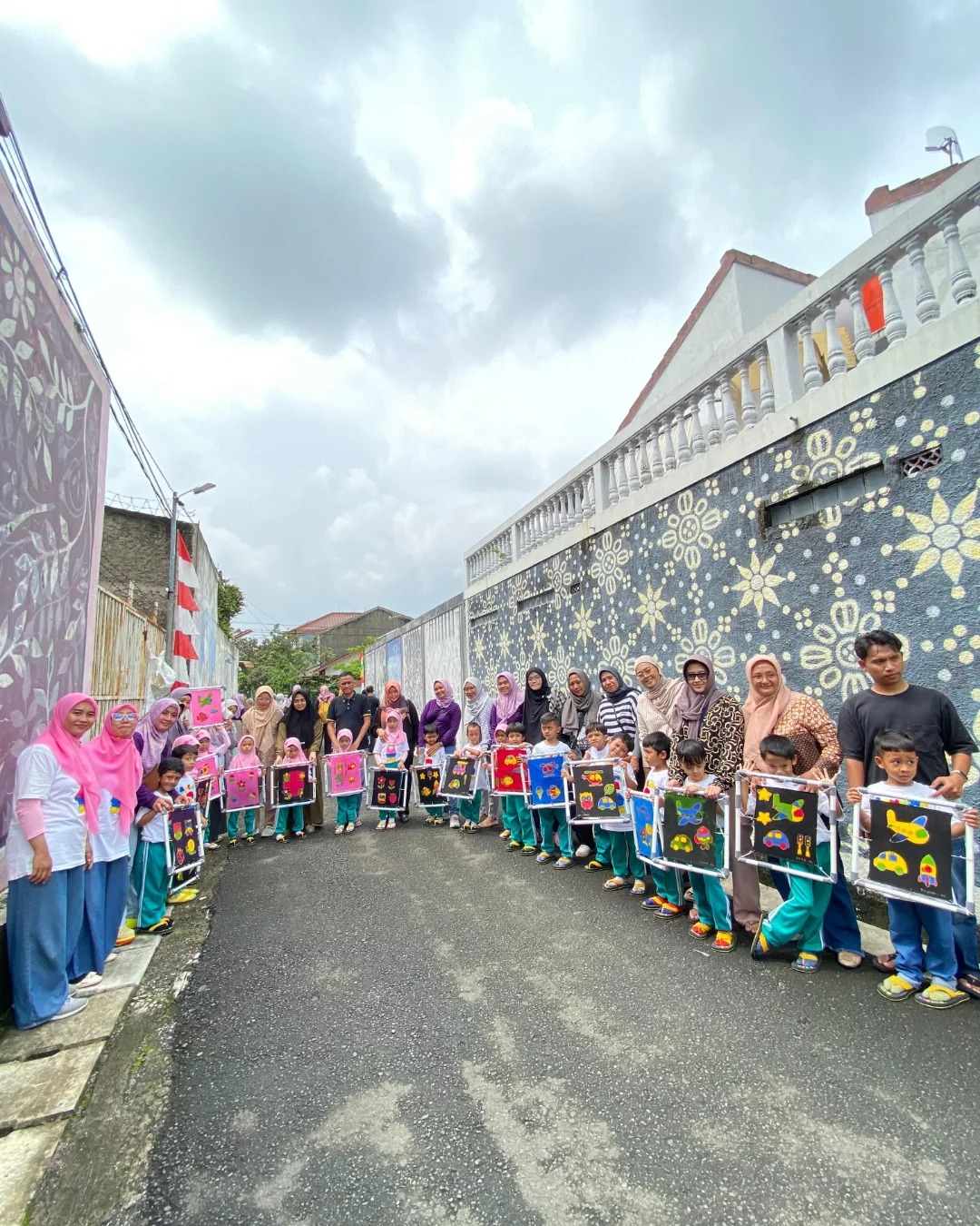 IMG-kampung-batik-dan-komunitas-kreatif-penggerak-pelestarian-budaya-dan-warisan-lokal-kota-tangerang