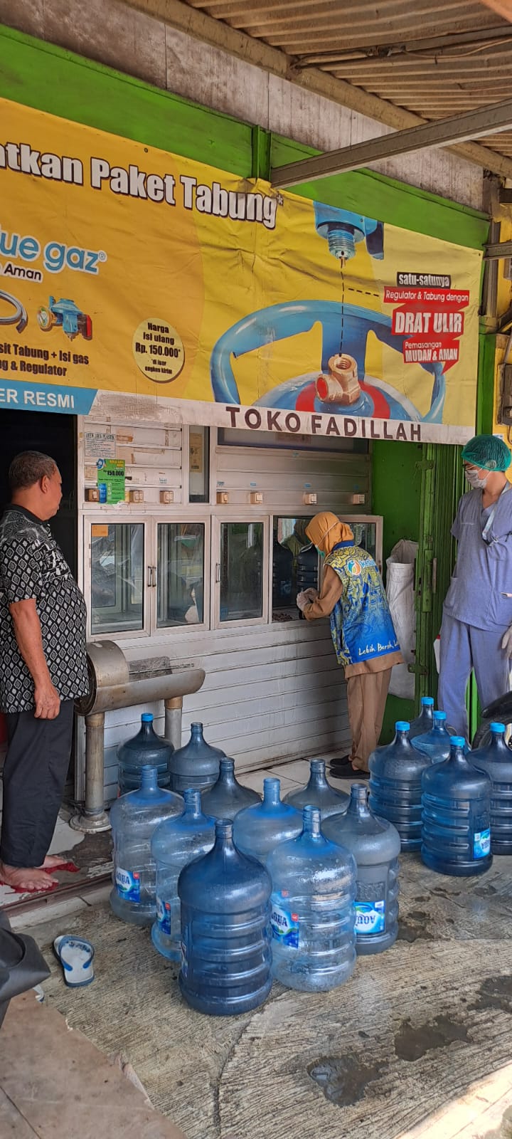 pemkot-tangerang-perketat-pengawasan-depot-air-minum-dengan-inspeksi-dan-pengambilan-sampel