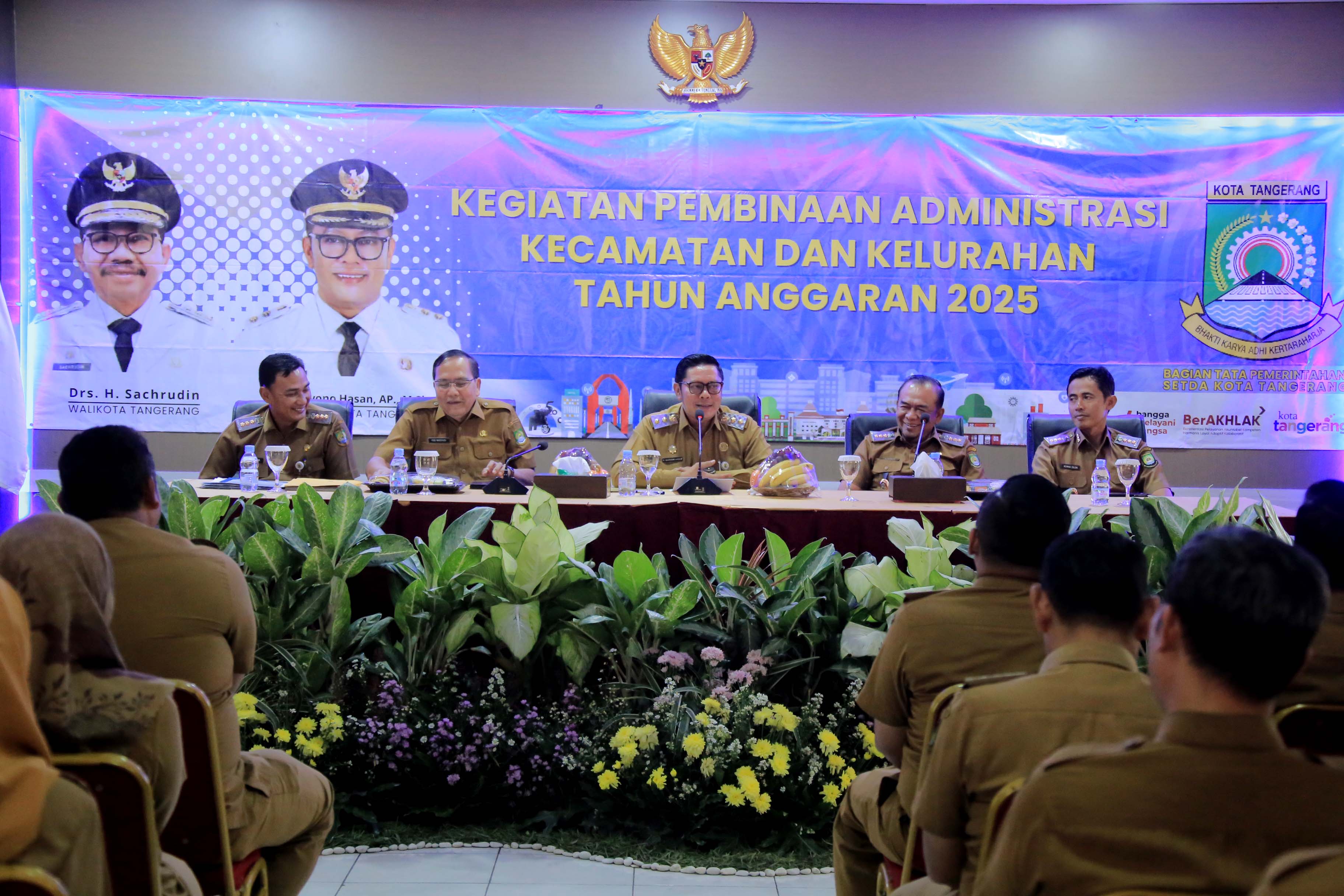 maryono-camat-dan-lurah-harus-adaptif-dan-inovatif-bukan-sekadar-administrator