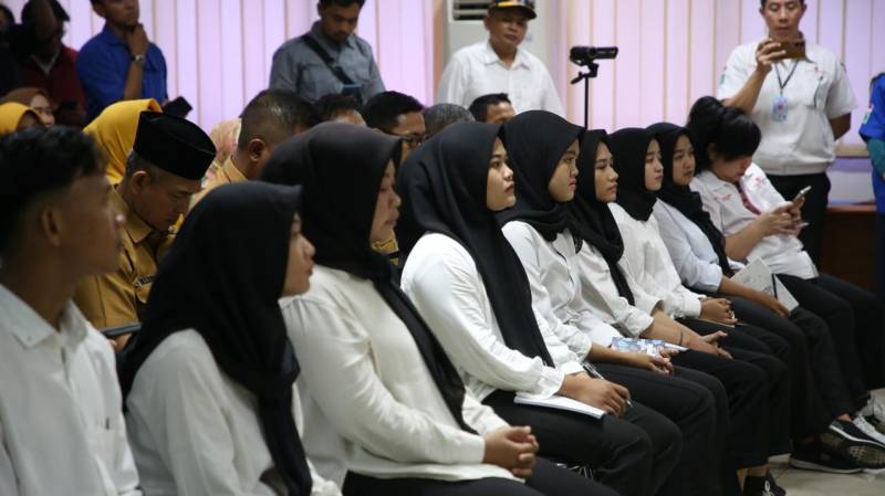 apresiasi-program-gampang-kerja-pencaker-ojt-bekal-nyata-hadapi-dunia-kerja