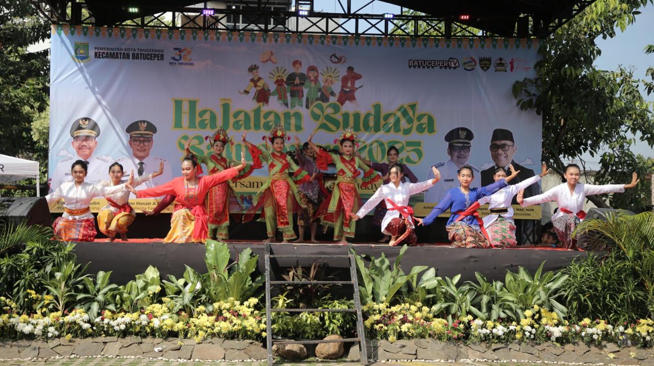 lestarikan-kesenian-tradisional-pembukaan-hajatan-budaya-batuceper-kota-tangerang-berjalan-meriah